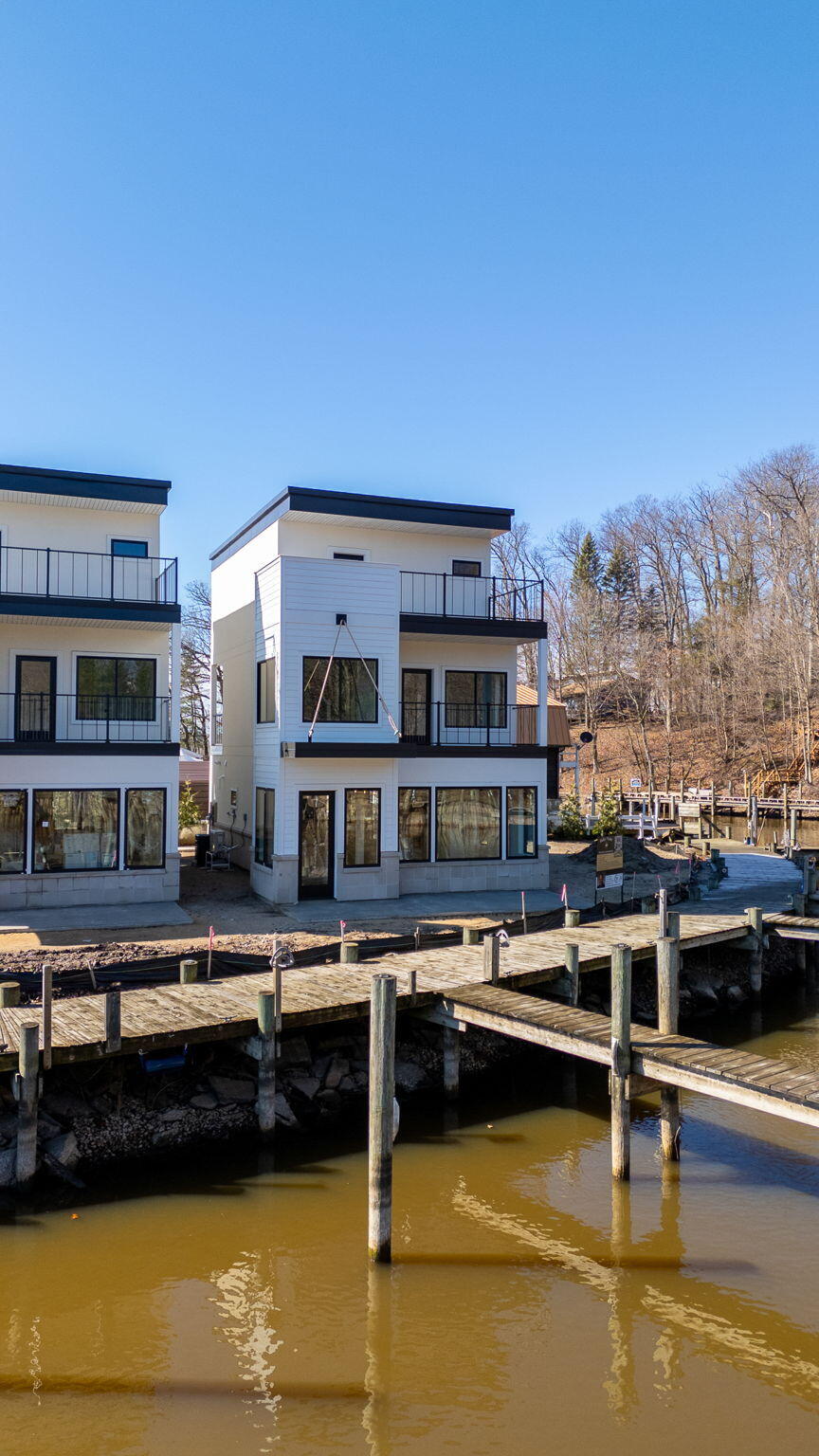 1 N Bailey Avenue #1