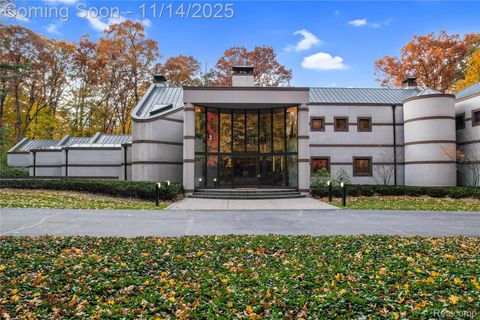 1335 Trowbridge Road Bloomfield Hills City MI 48304