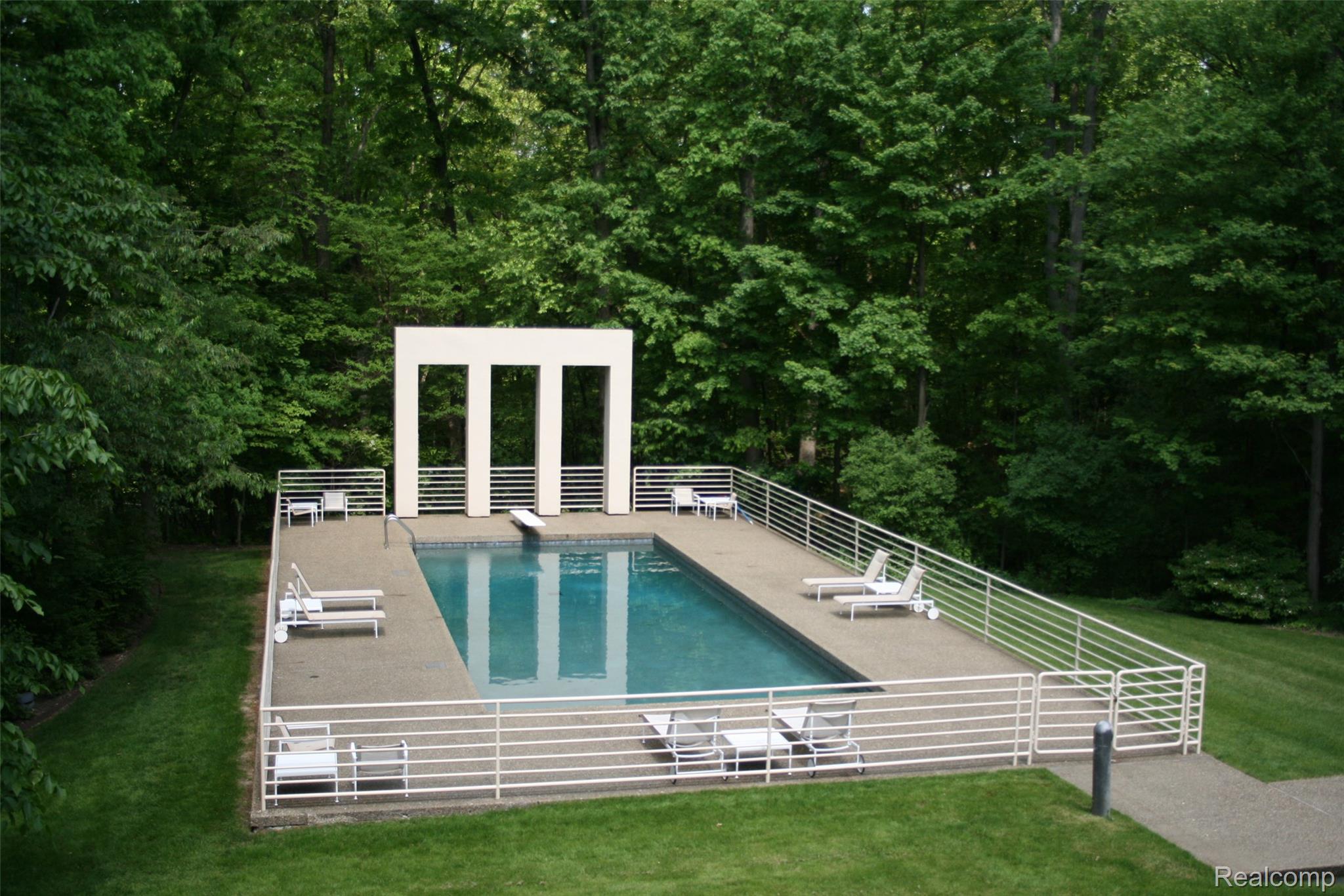 1335 Trowbridge Road