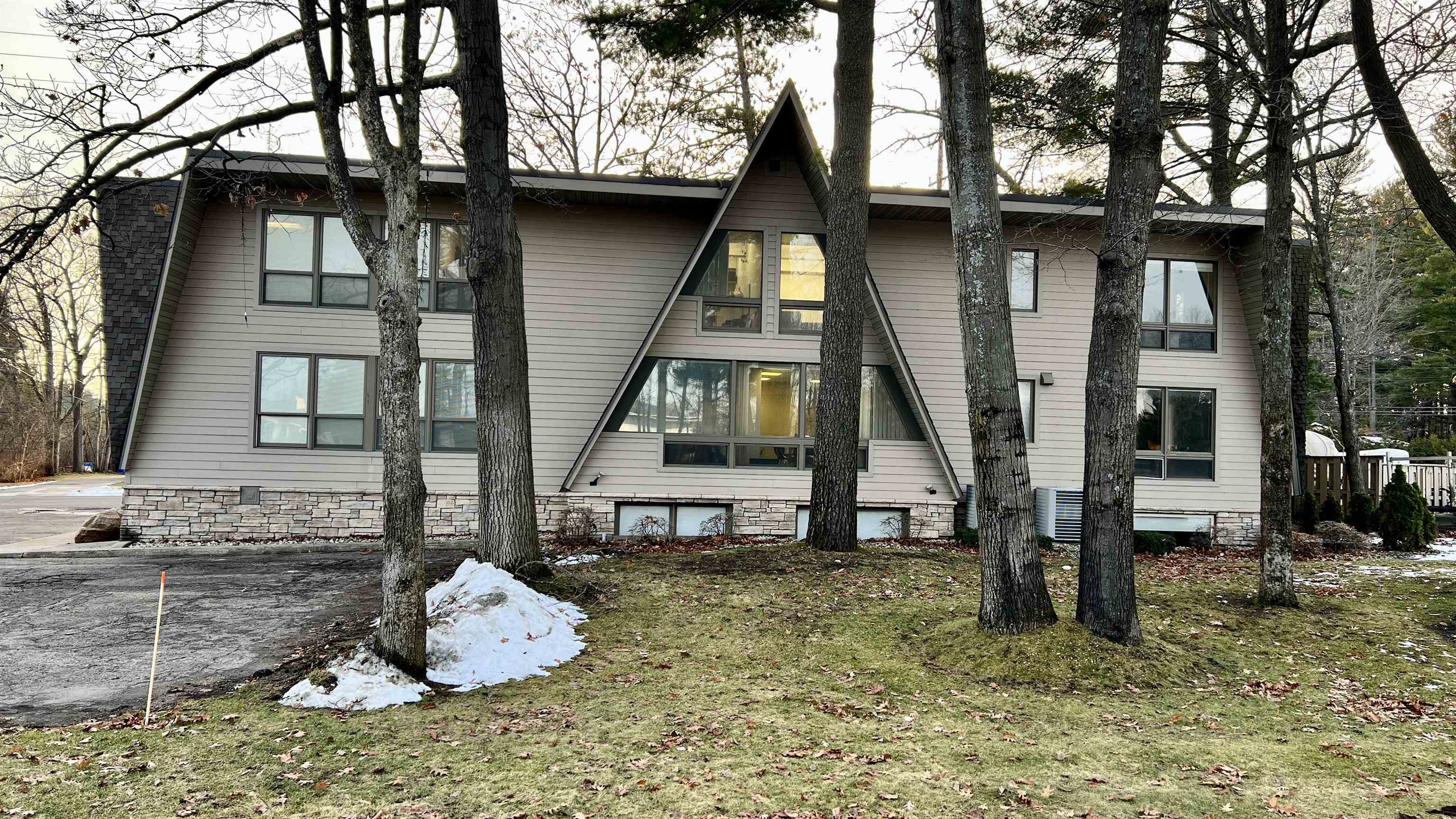 2604 Sunnyside Drive