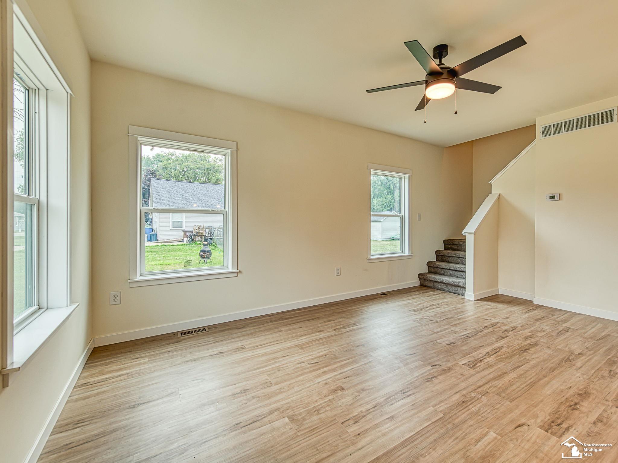 Monroe Charter Township, Michigan 48161, United States, 5 Bedrooms Bedrooms, ,3 BathroomsBathrooms,Residential,Active,173369