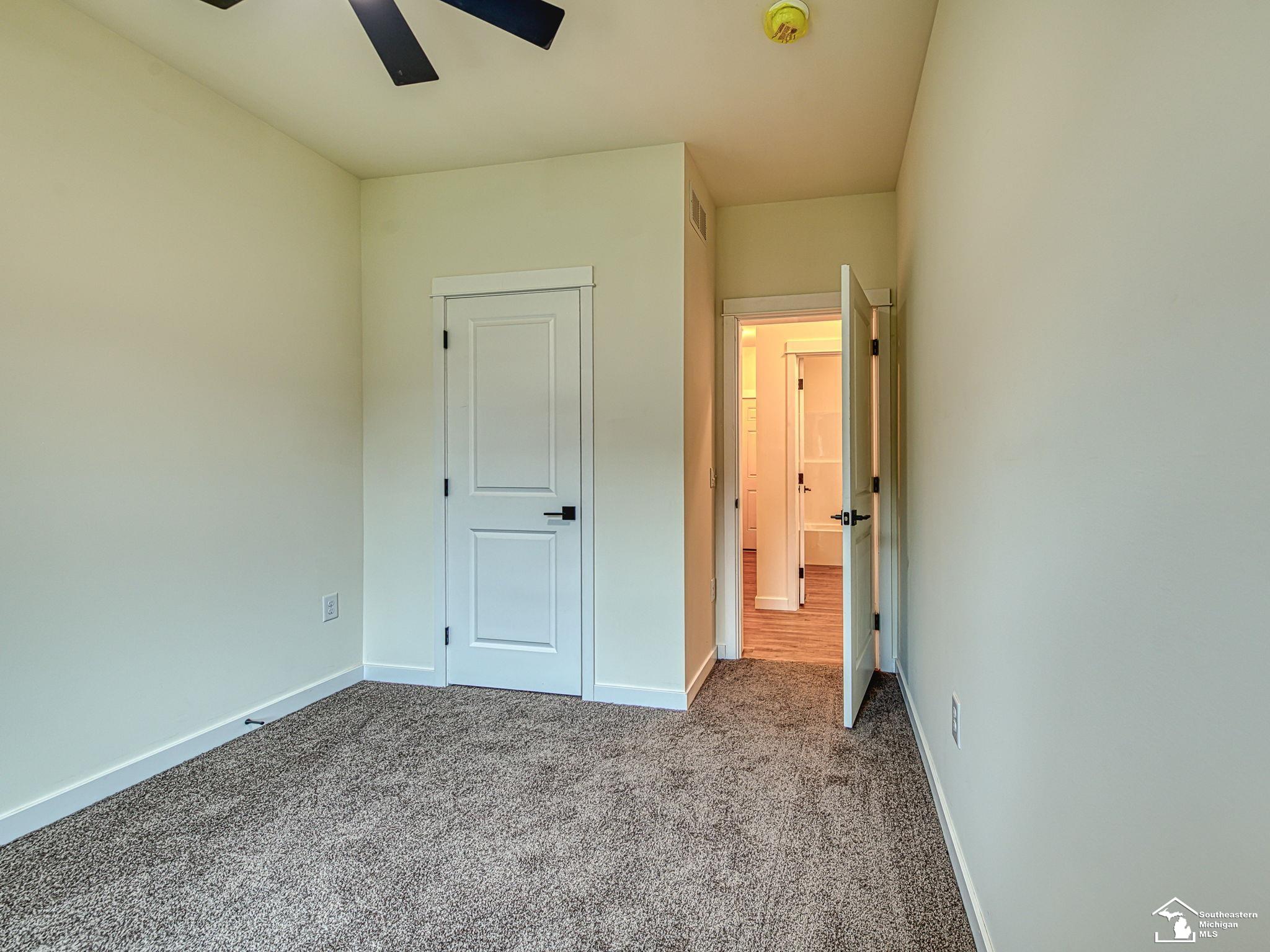 Monroe Charter Township, Michigan 48161, United States, 5 Bedrooms Bedrooms, ,3 BathroomsBathrooms,Residential,Active,173369