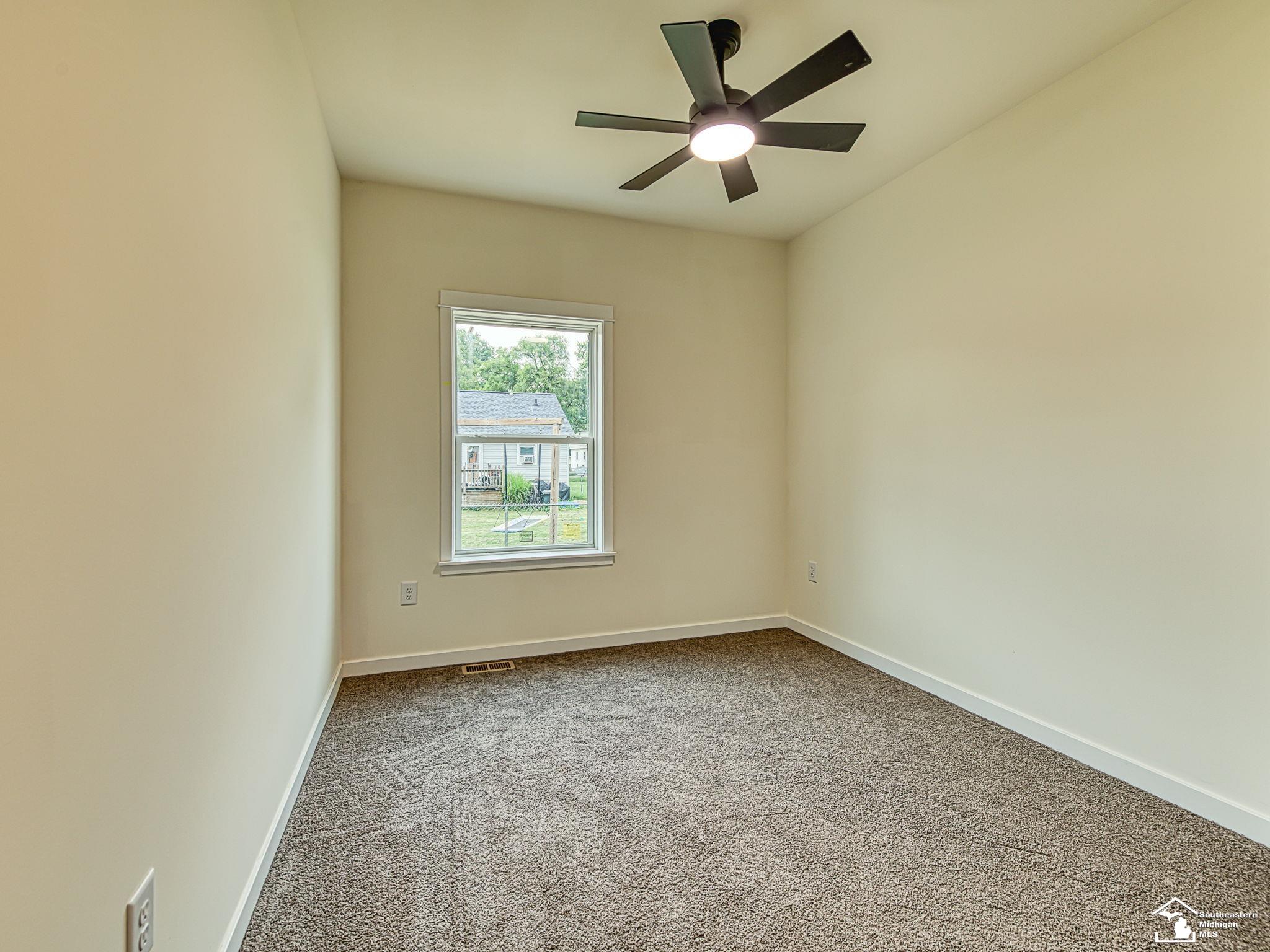 Monroe Charter Township, Michigan 48161, United States, 5 Bedrooms Bedrooms, ,3 BathroomsBathrooms,Residential,Active,173369