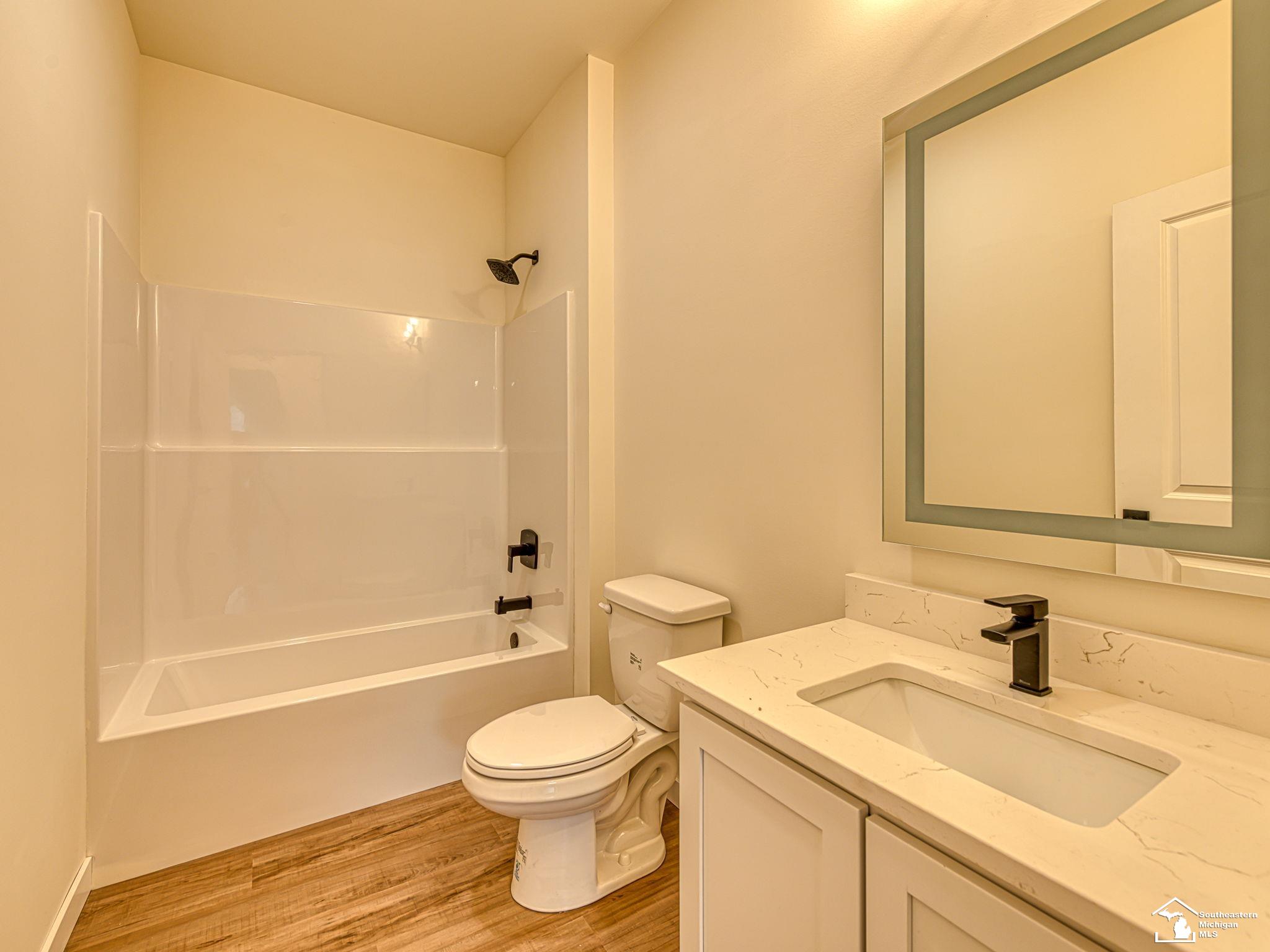 Monroe Charter Township, Michigan 48161, United States, 5 Bedrooms Bedrooms, ,3 BathroomsBathrooms,Residential,Active,173369