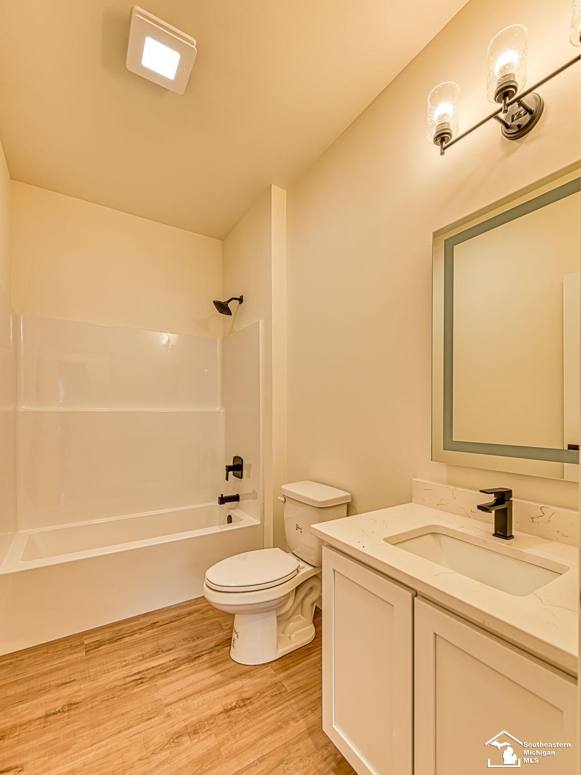 Monroe Charter Township, Michigan 48161, United States, 5 Bedrooms Bedrooms, ,3 BathroomsBathrooms,Residential,Active,173369