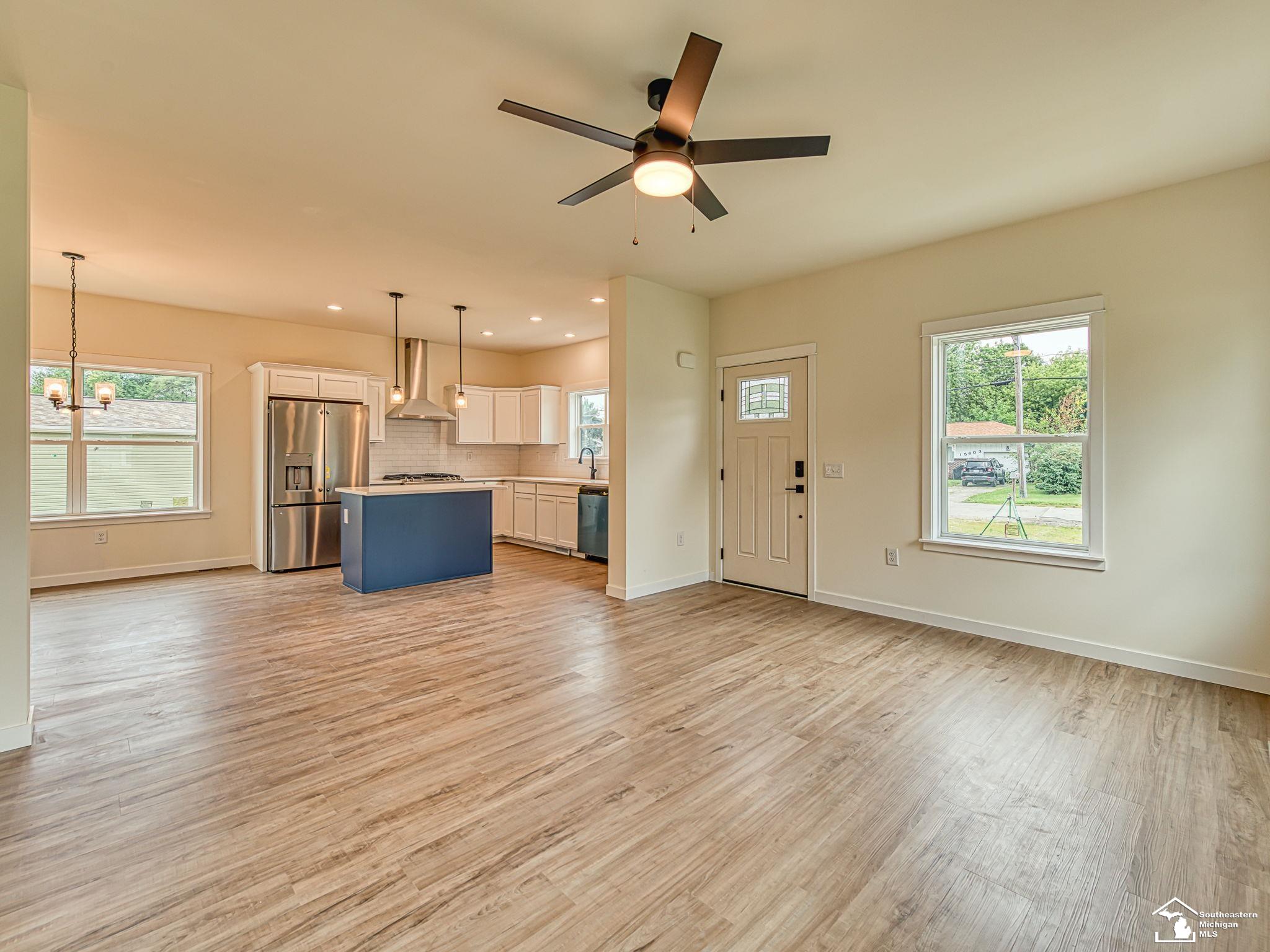 Monroe Charter Township, Michigan 48161, United States, 5 Bedrooms Bedrooms, ,3 BathroomsBathrooms,Residential,Active,173369