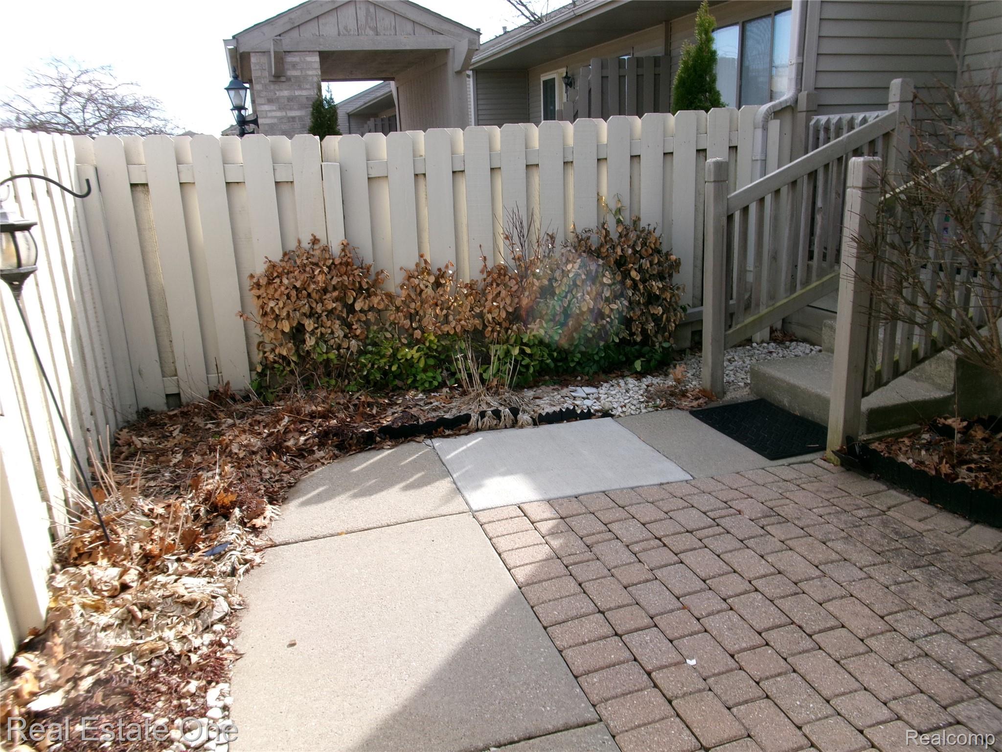 62340 Arlington Circle 3