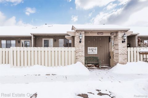 62340 Arlington Circle 3 South Lyon City MI 48178