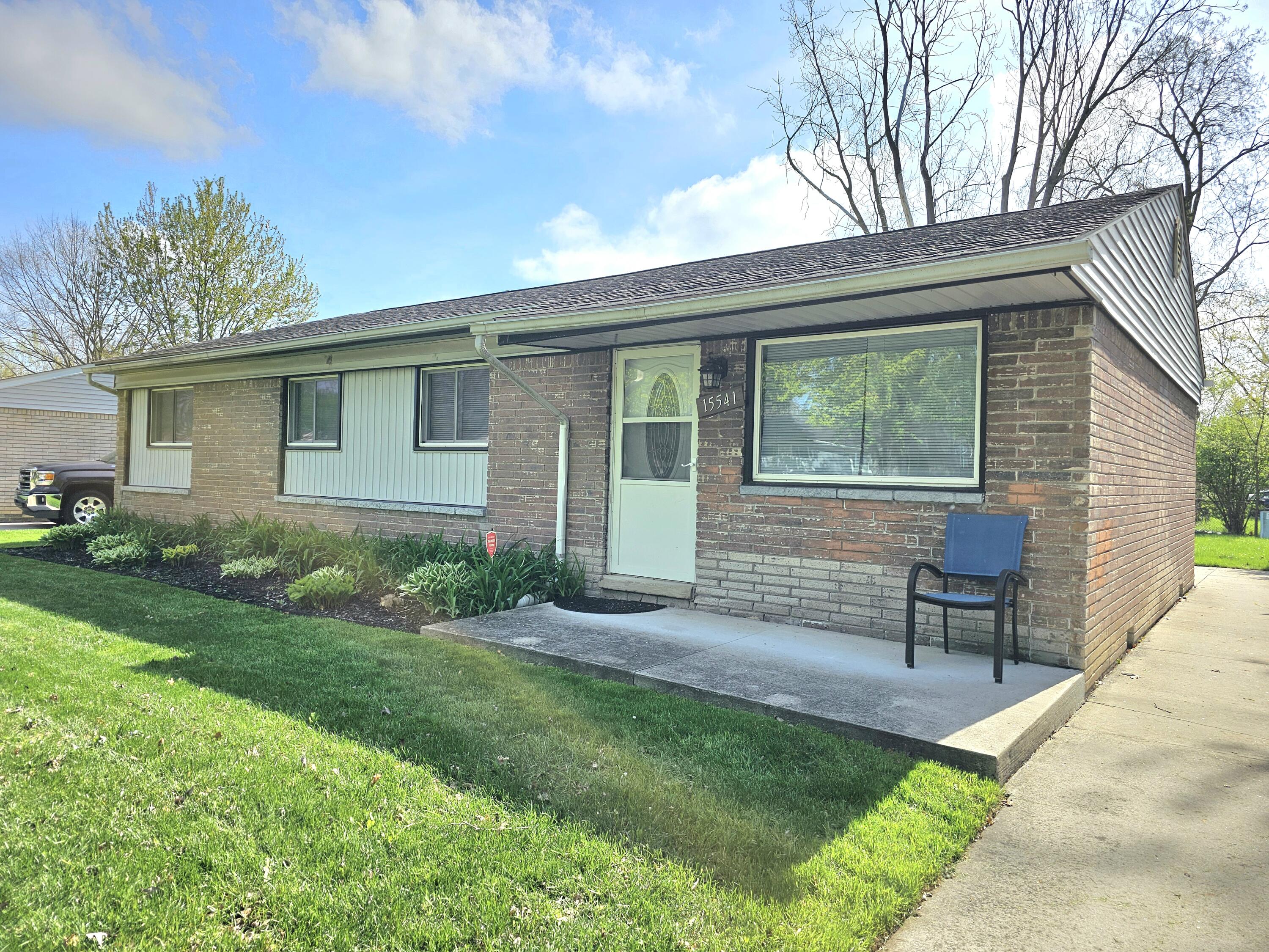 15541 Wellington Street