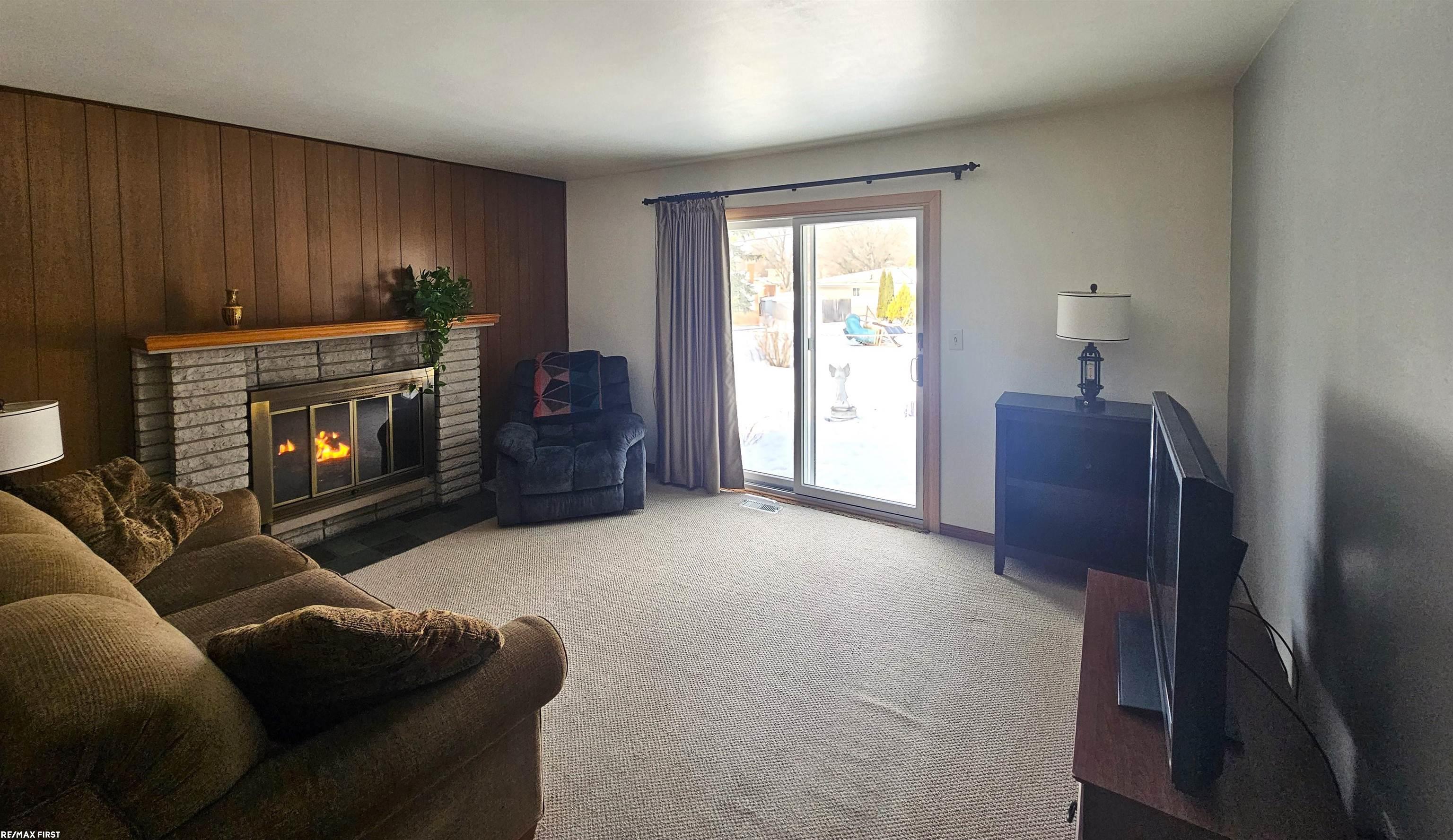 12275 El Camino Drive