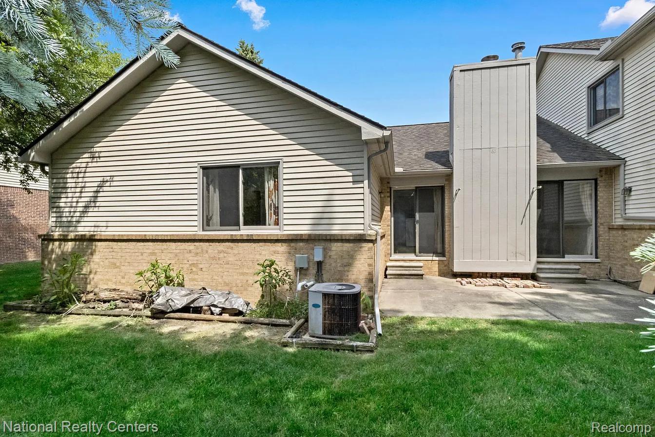 31601 Merriwood Park Drive