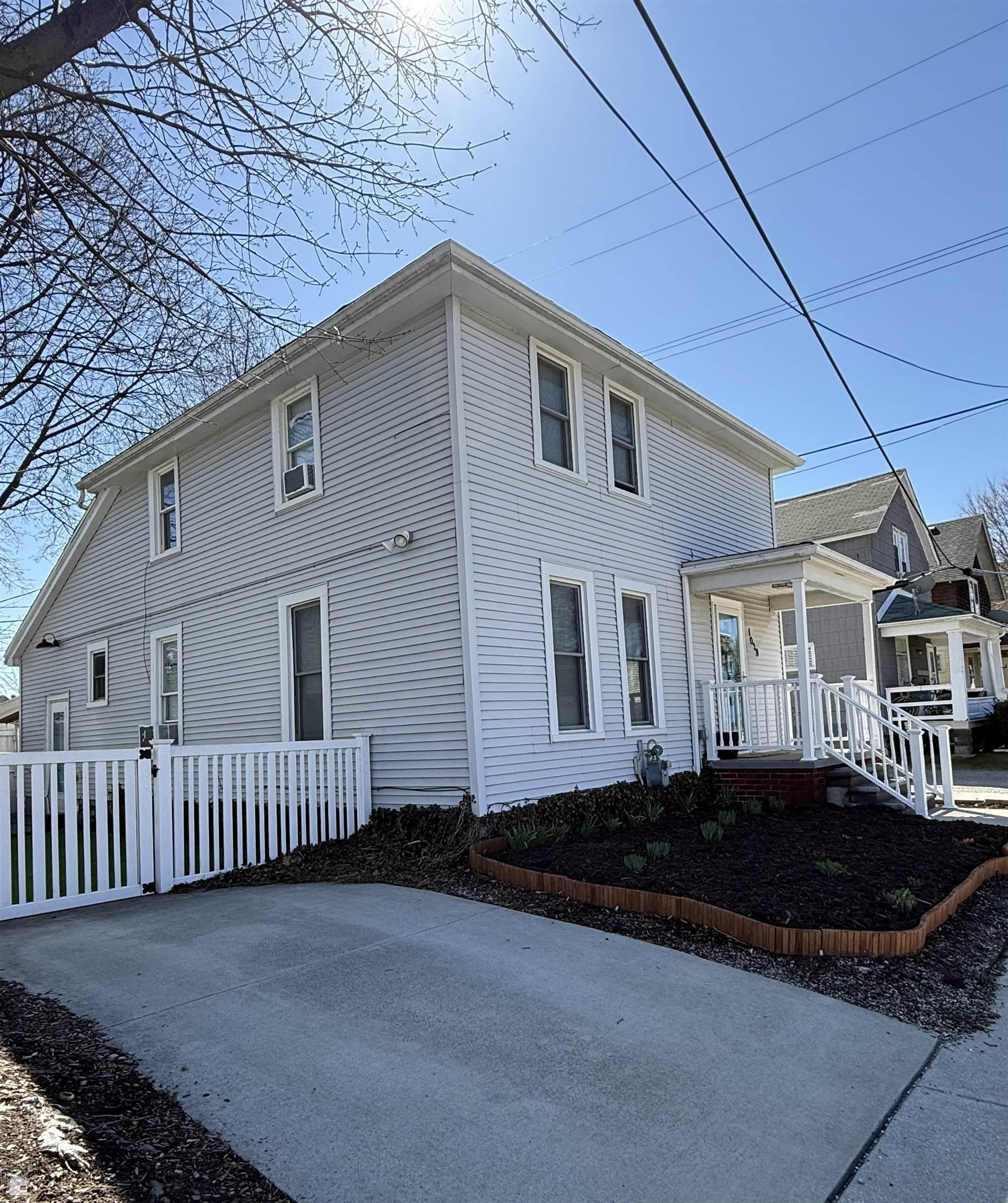 1018 Erie Street