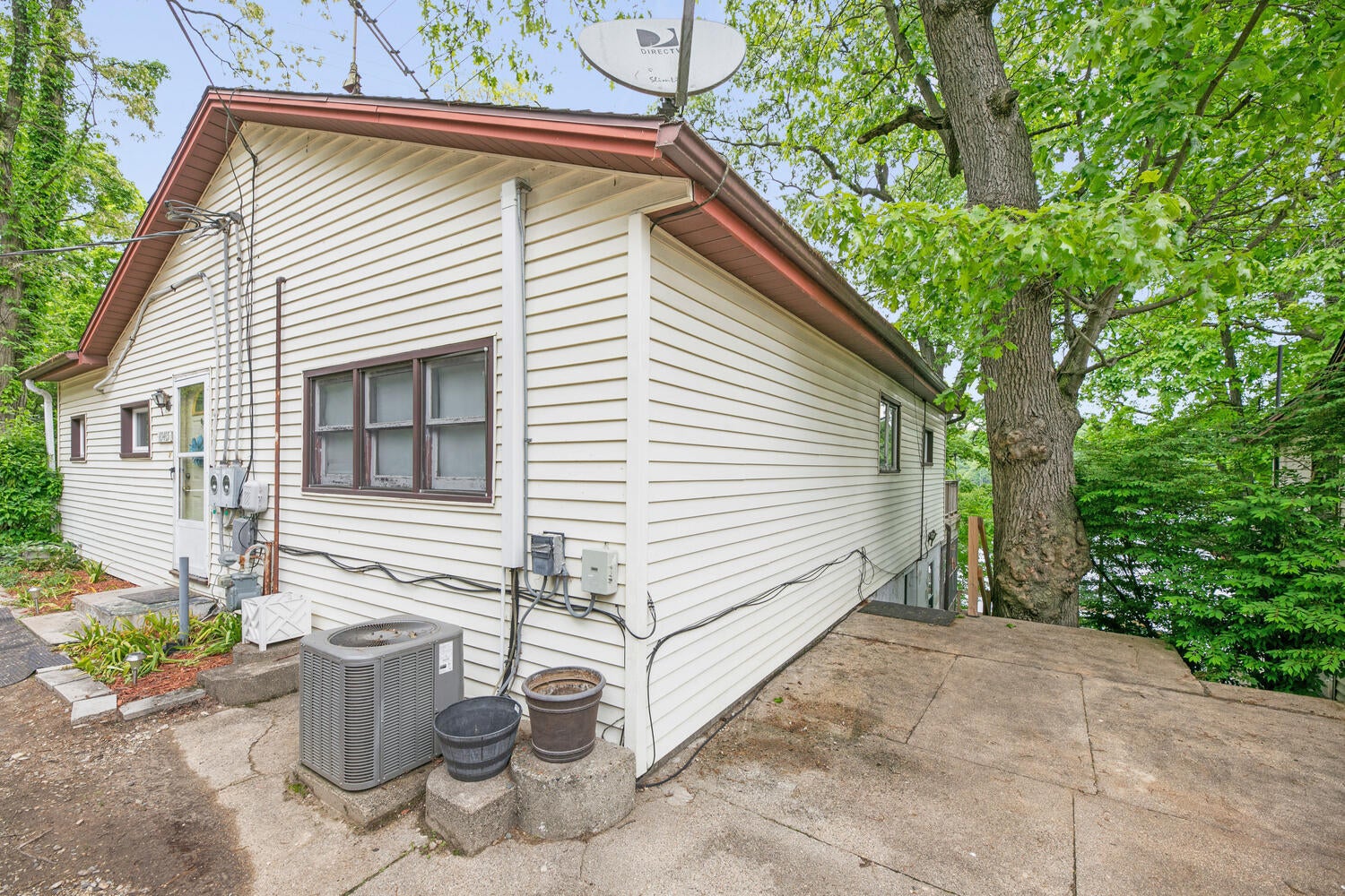 69465 High Street