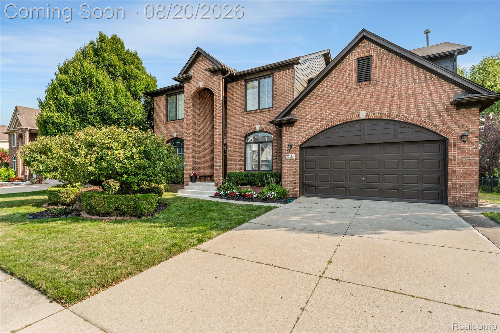 22344 Woodlake Drive