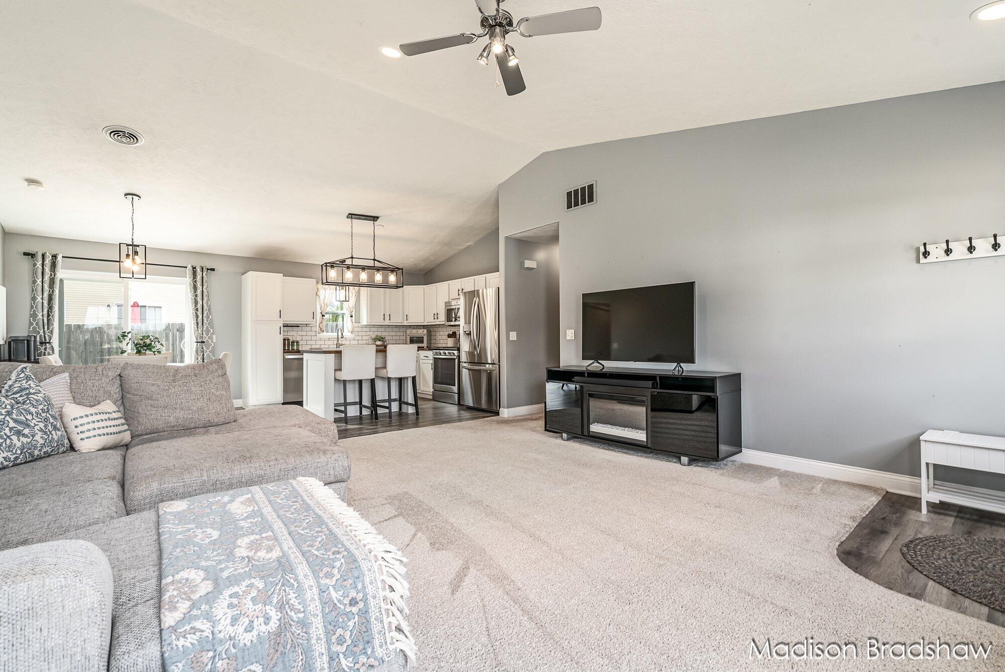 11688 Bear Meadows Drive SE