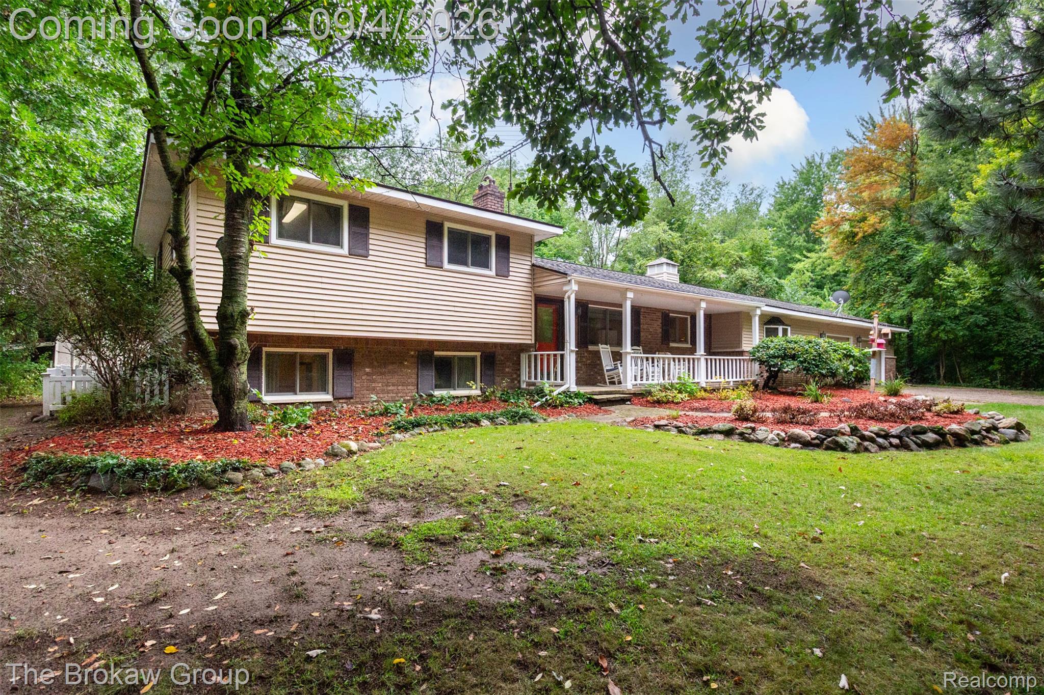 3747 Ray Road