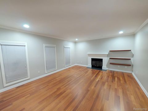 Tiny photo for 1859 Lonesome Lake Court, Orion Charter Township, MI 48362 (MLS # 20261046329)
