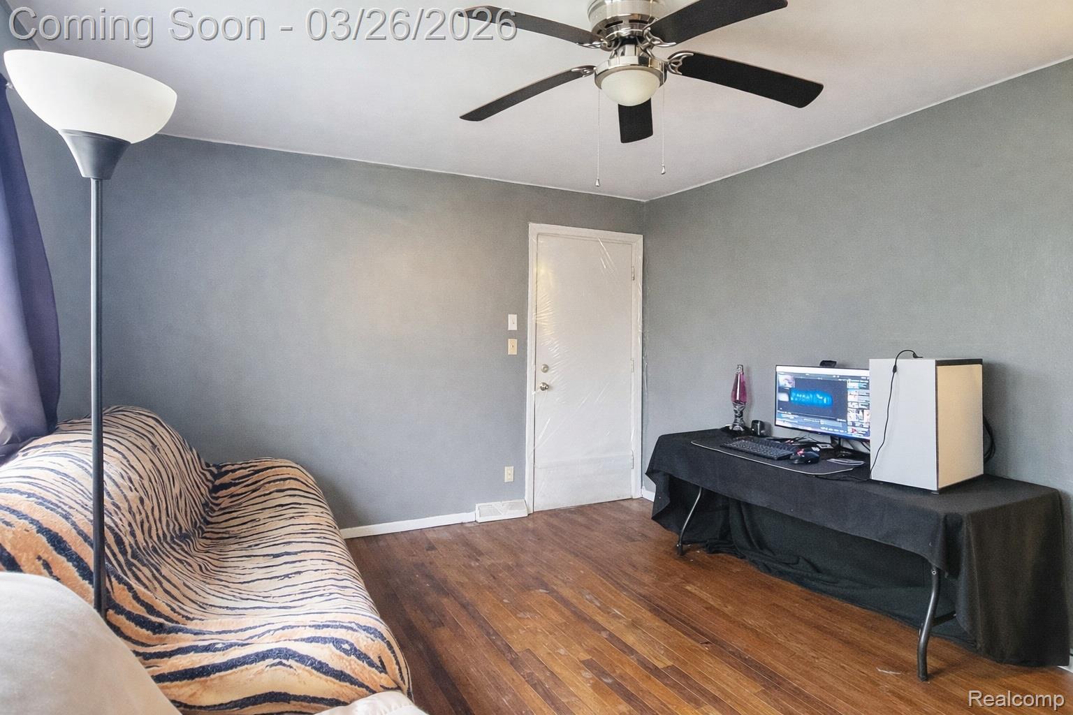 32516 Newaygo Street