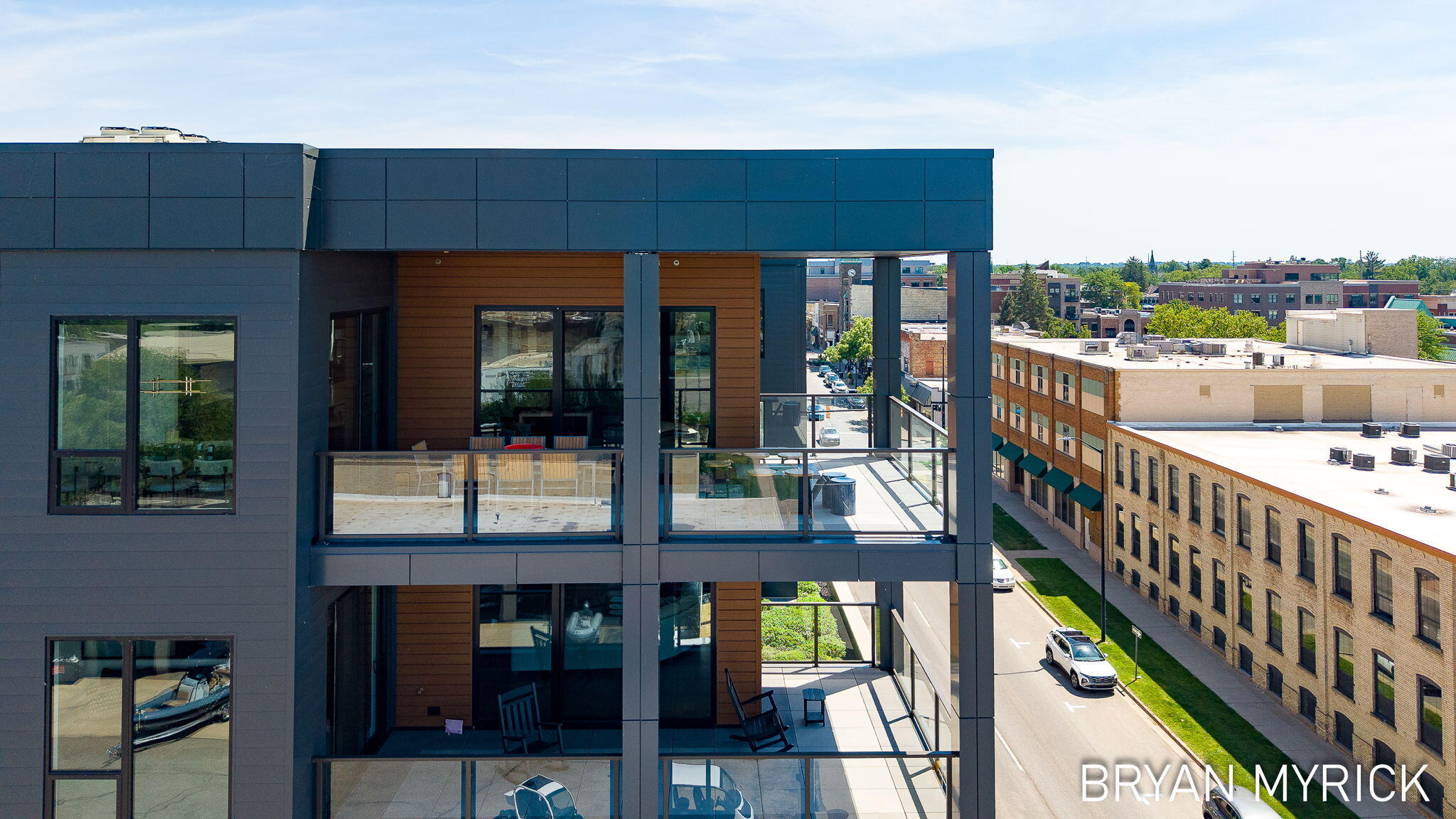 159 S River Avenue 505