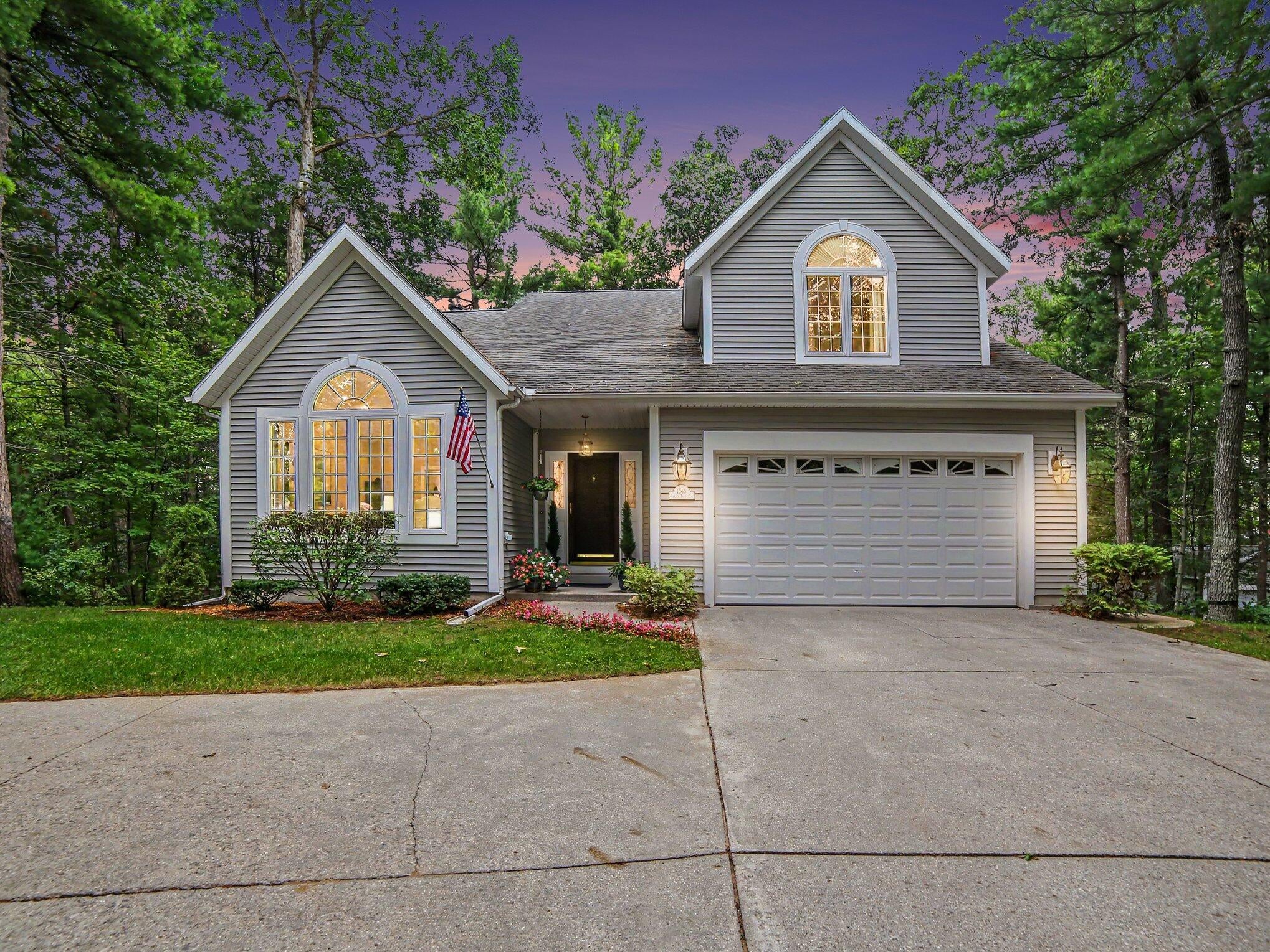1365 W Timber Trail Drive