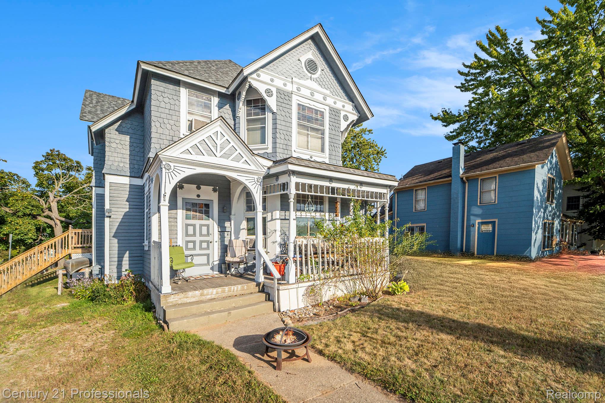 428 East Street