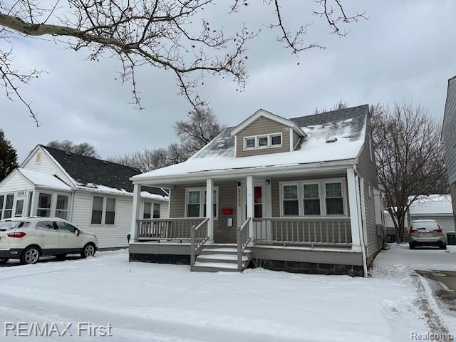 2202 Hollywood Avenue