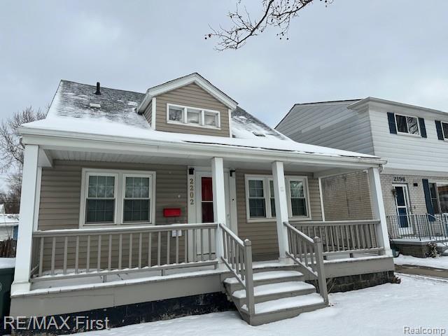 2202 Hollywood Avenue