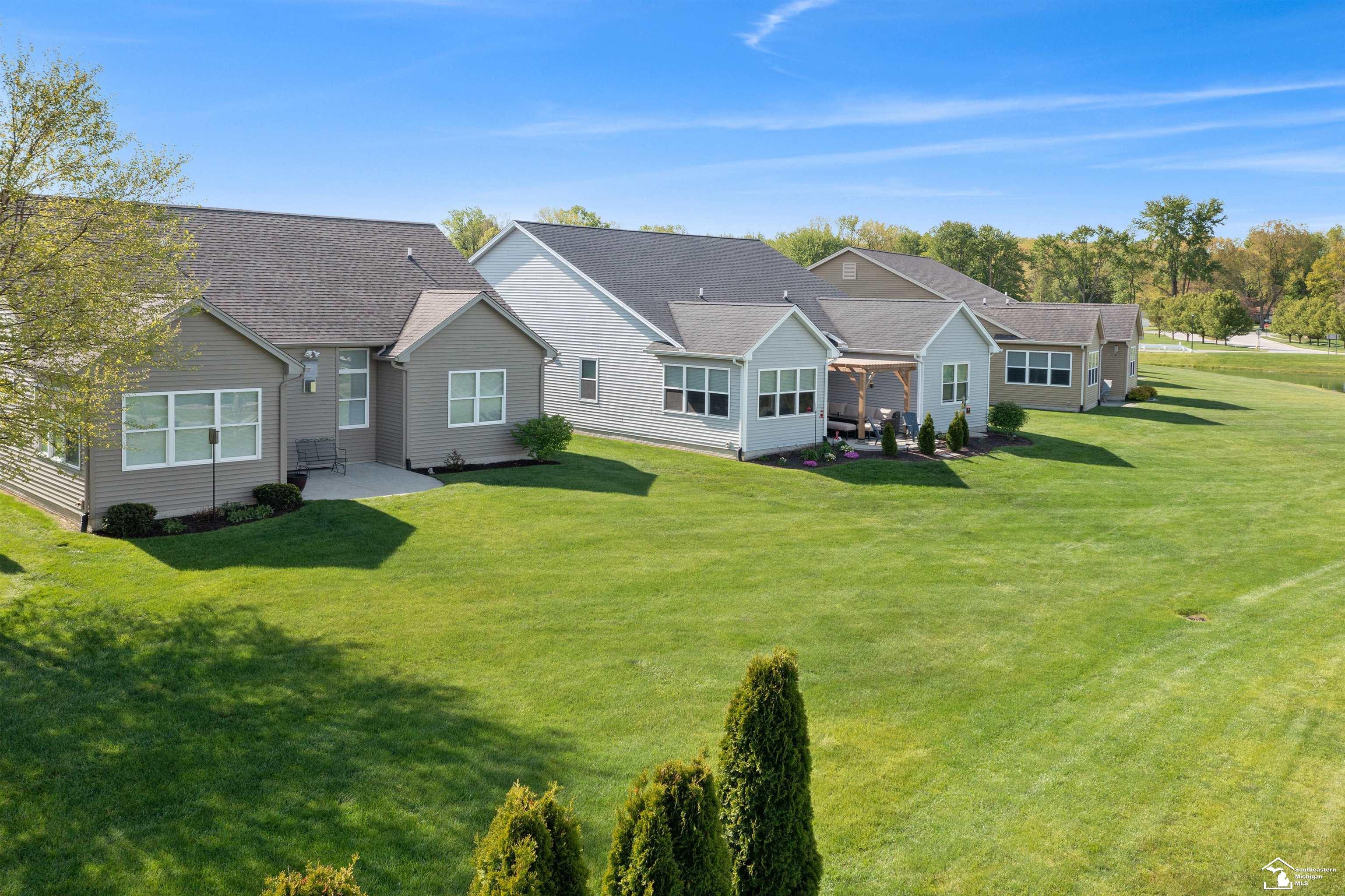 6763 W Summer Breeze Drive
