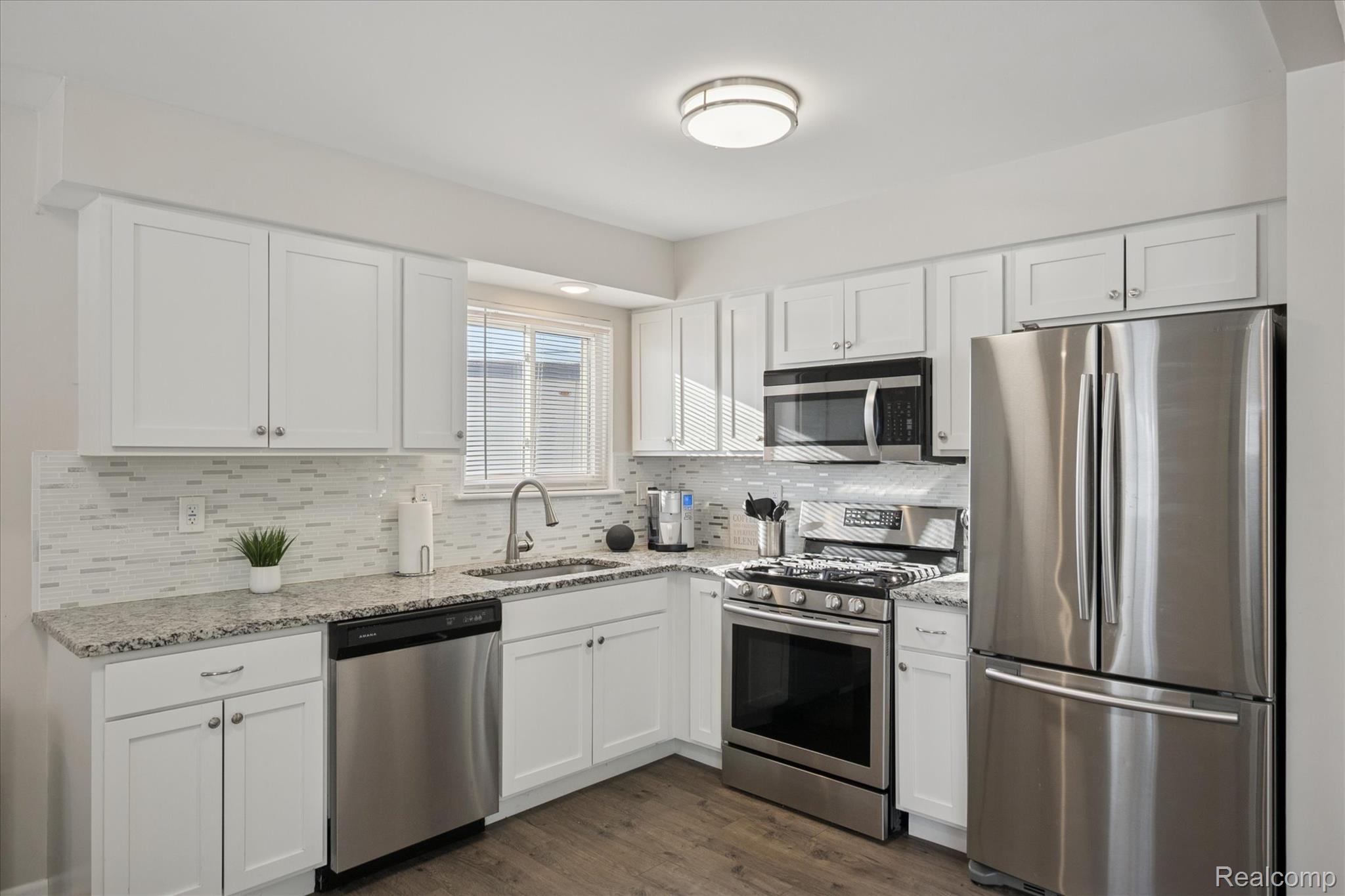 21615 Colgate Street