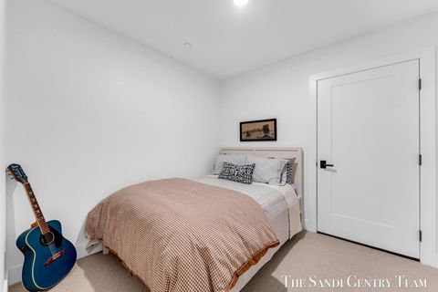 listing image 50