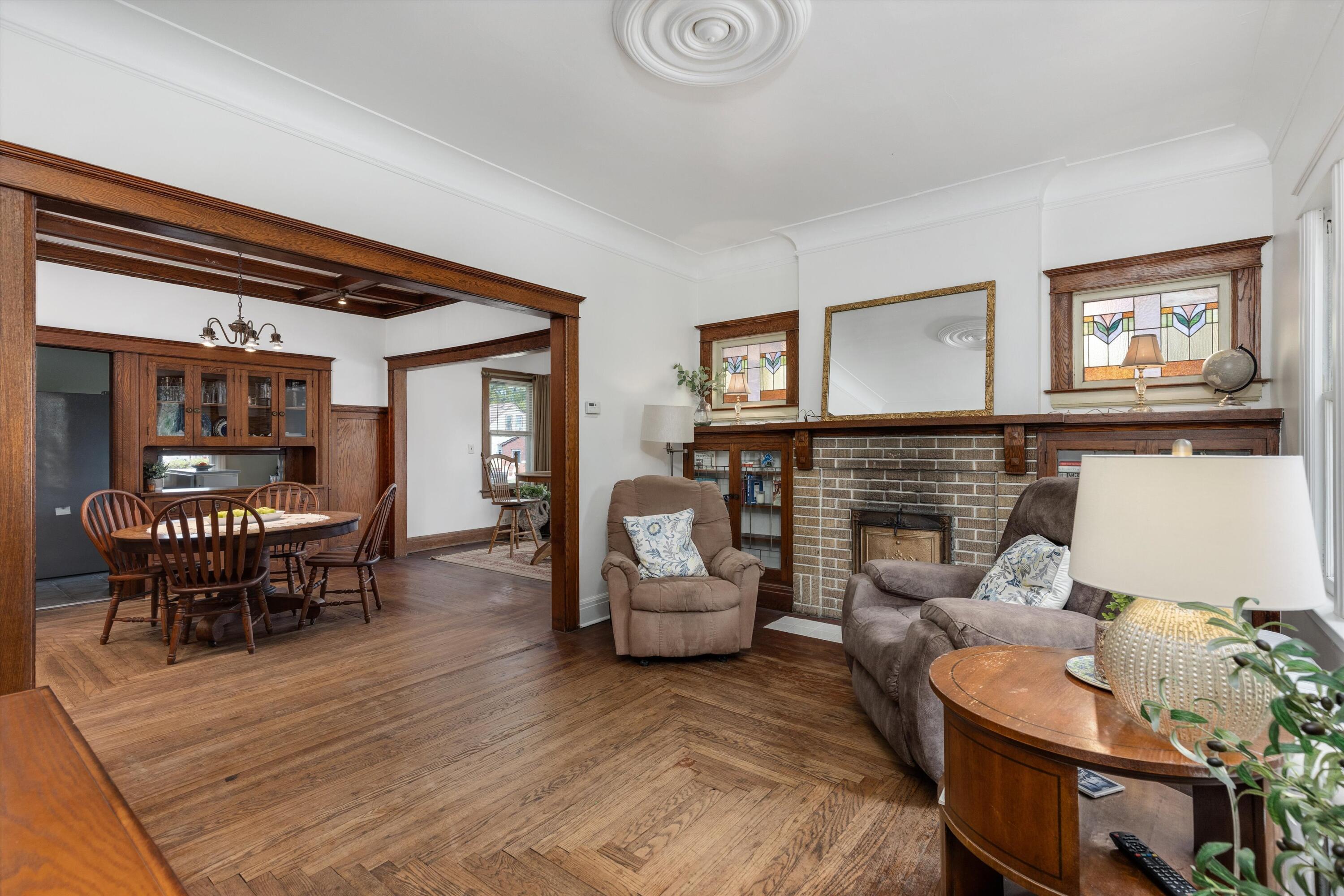 18710 Common Road