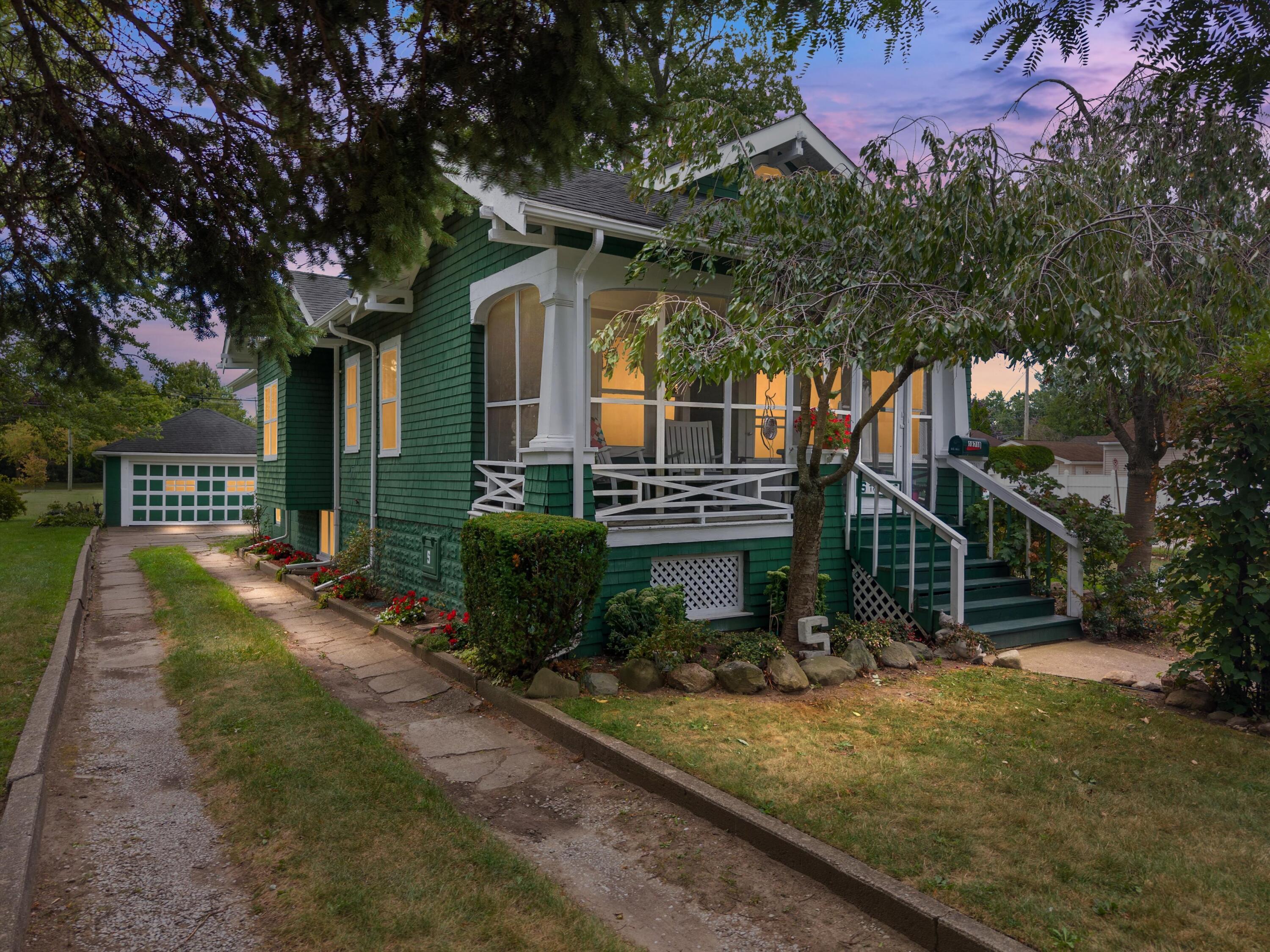 18710 Common Road