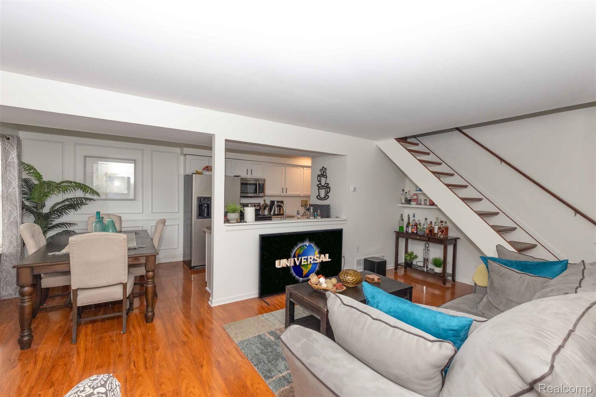 3233 Northfield Court