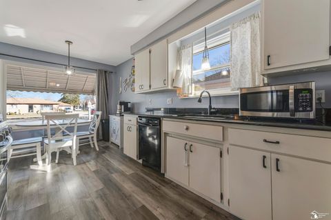 Tiny photo for 7900 Mortenview Drive, Taylor City, MI 48180 (MLS # 57050201468)