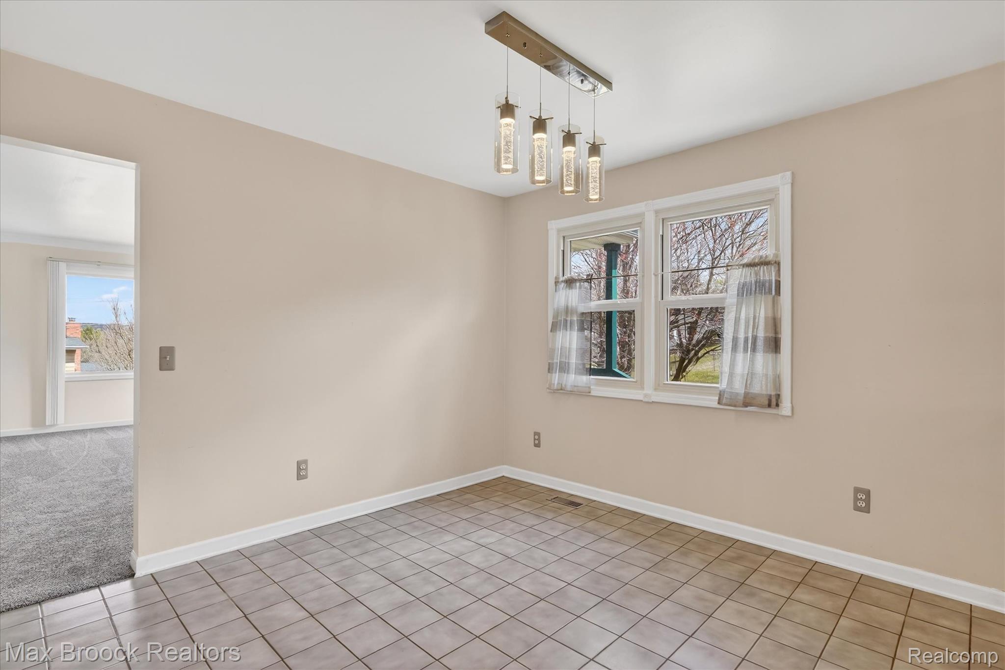 5001 Sylvanview Drive