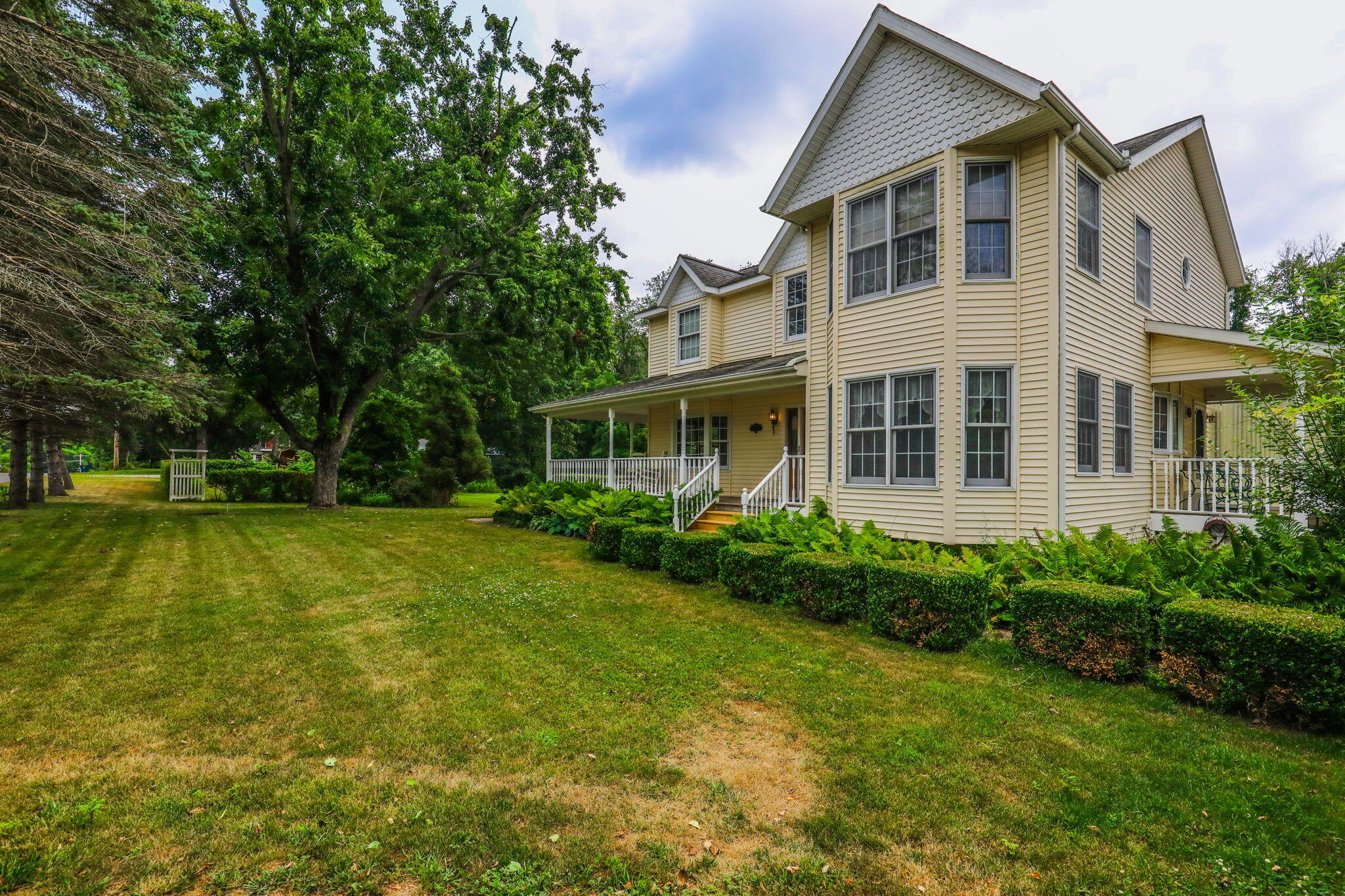 4961 Beechwood Drive