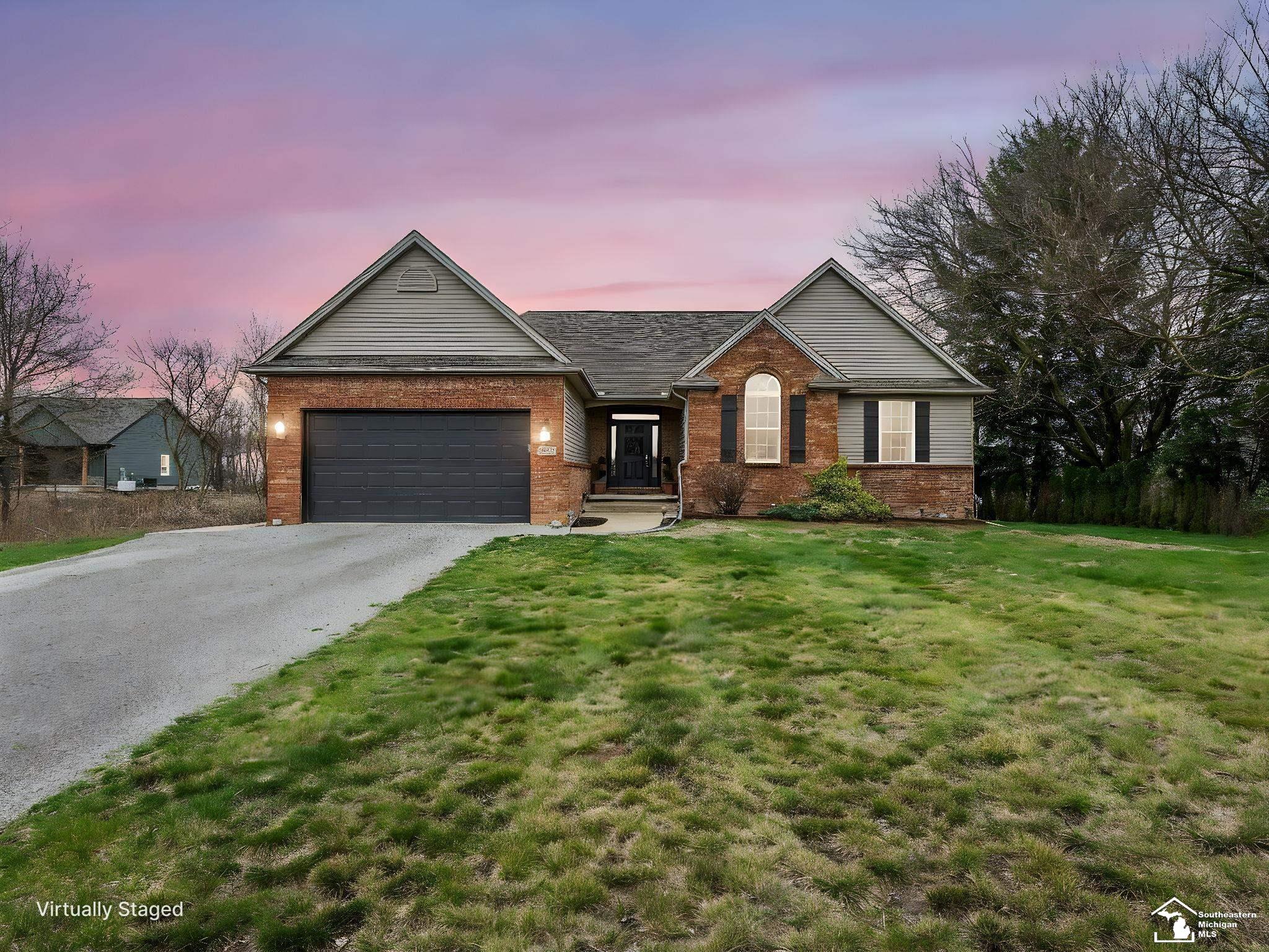 9585 Minx Road