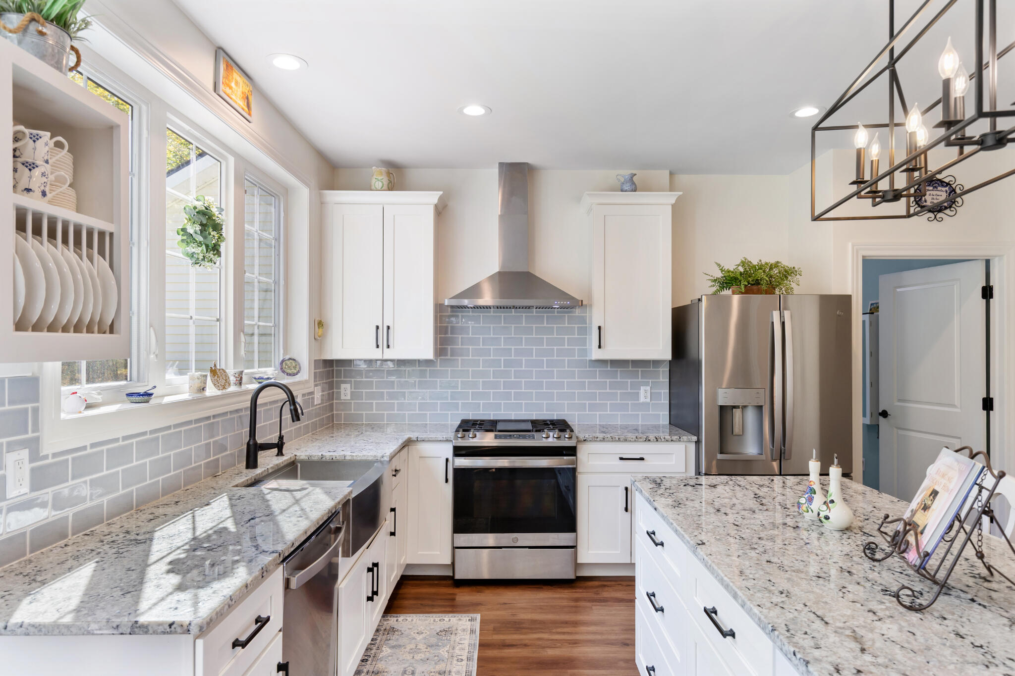 8180 Ledgewood Ravine Trail