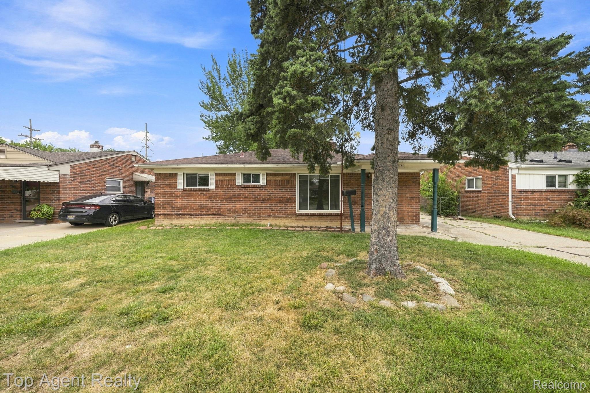 21715 Dexter Court