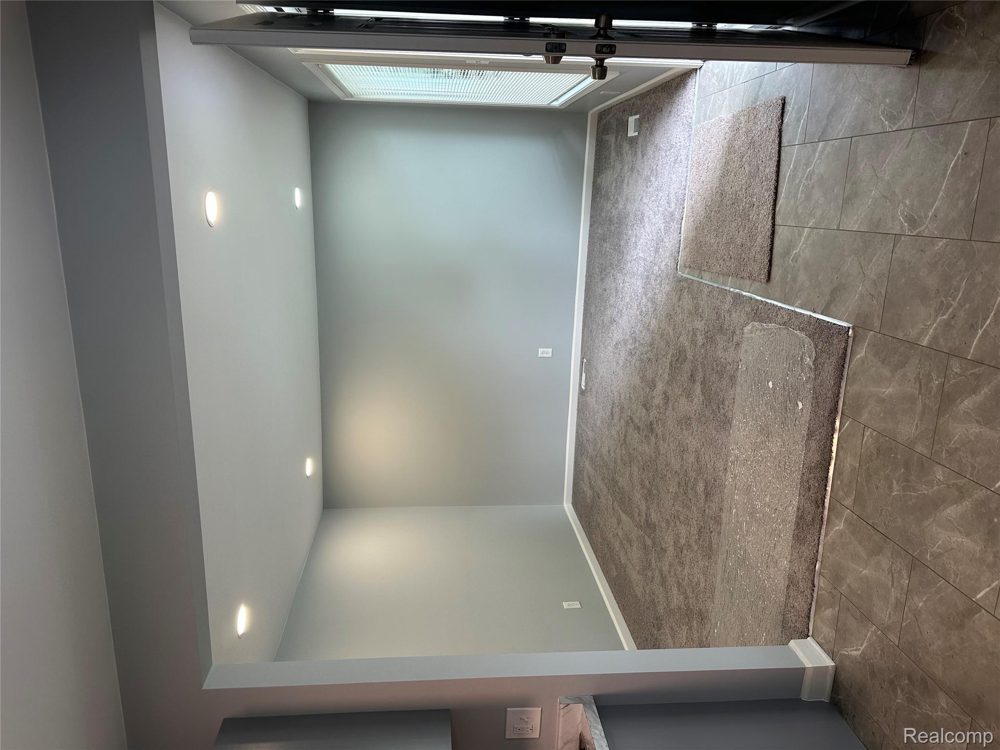 1917 Keppen Boulevard