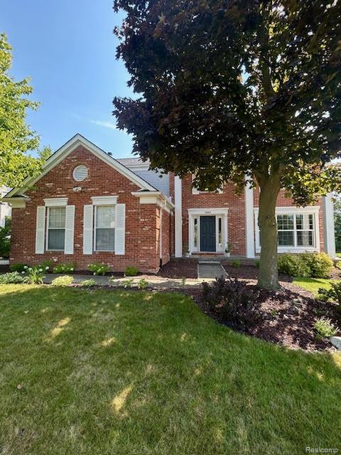 West Bloomfield Charter Township, Michigan 48324, United States, 4 Bedrooms Bedrooms, ,3 BathroomsBathrooms,Residential,Coming Soon,192062