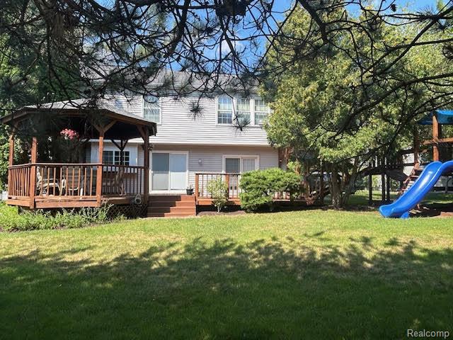 West Bloomfield Charter Township, Michigan 48324, United States, 4 Bedrooms Bedrooms, ,3 BathroomsBathrooms,Residential,Coming Soon,192062