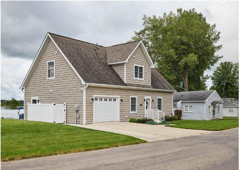 243 E Rose Road