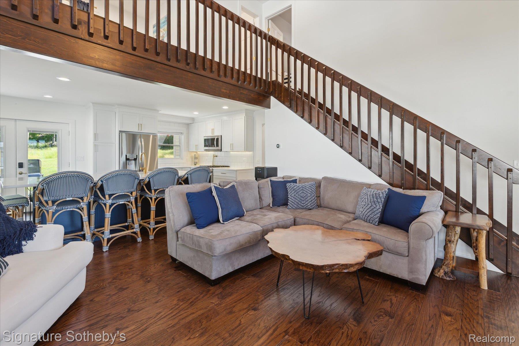 4294 N East Torch Lake Drive