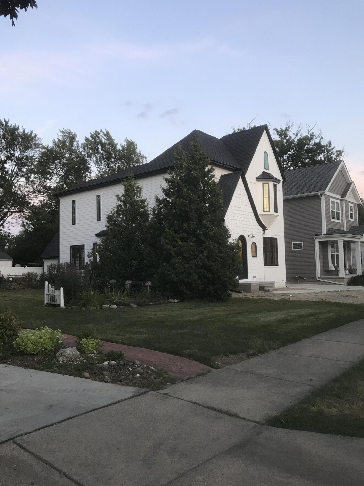 3306 Indianview Drive