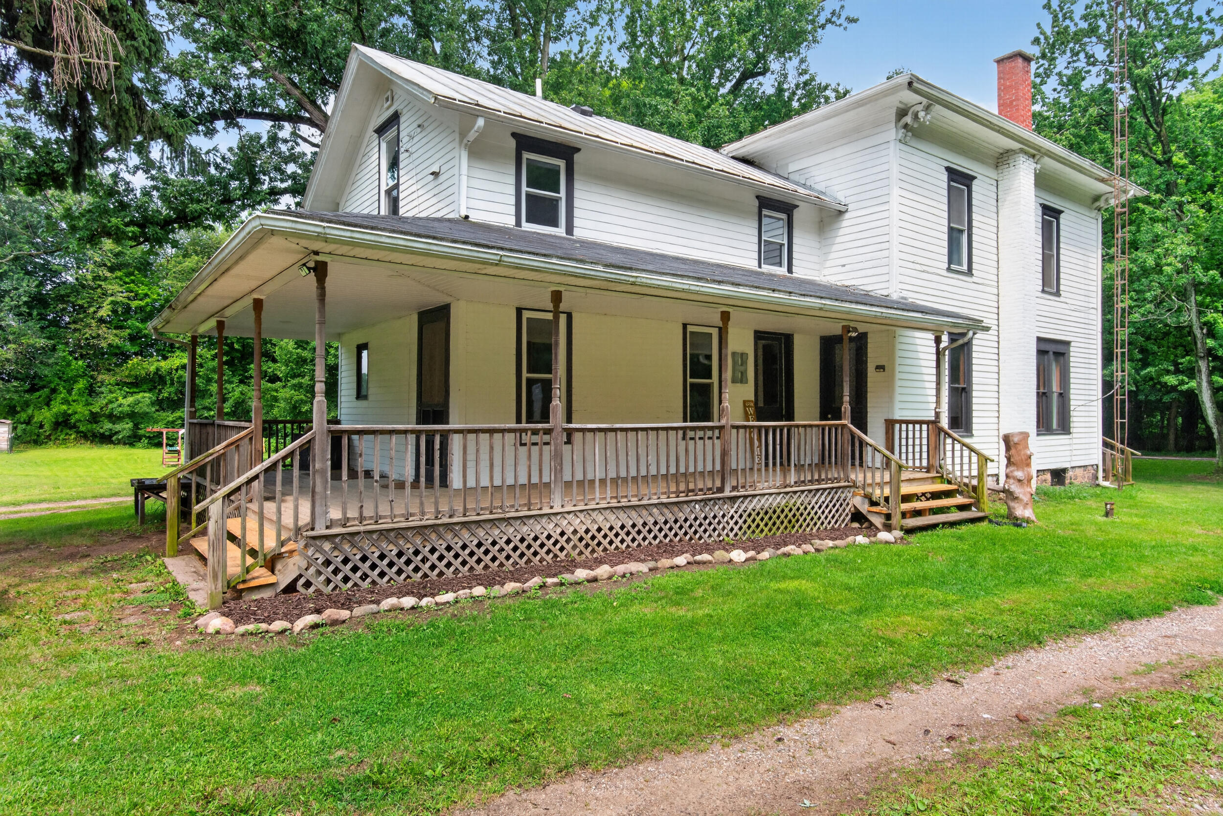25160 F Drive N