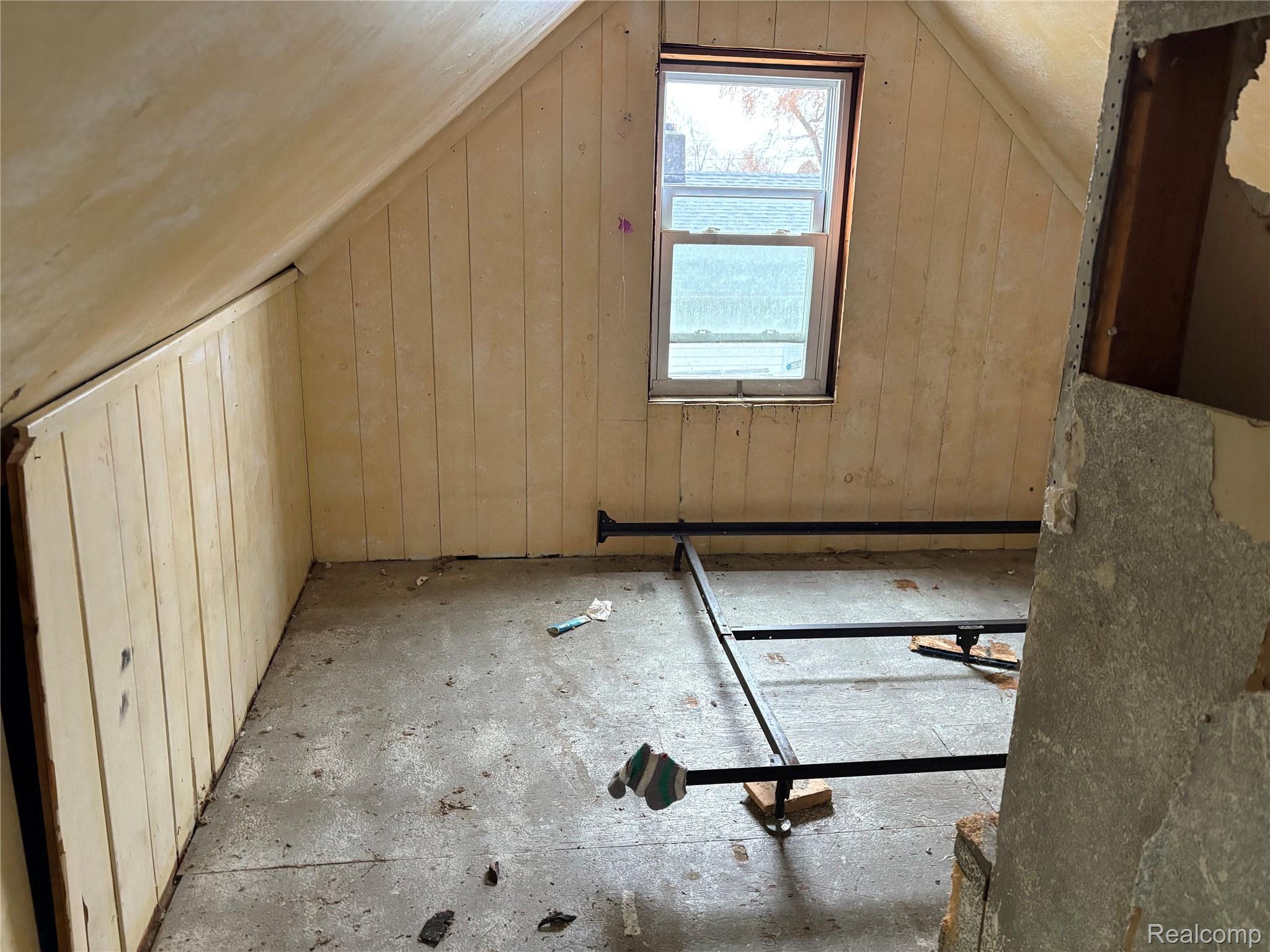 Burton, Michigan 48529, United States, 3 Bedrooms Bedrooms, ,1 BathroomBathrooms,Residential,Active,248836