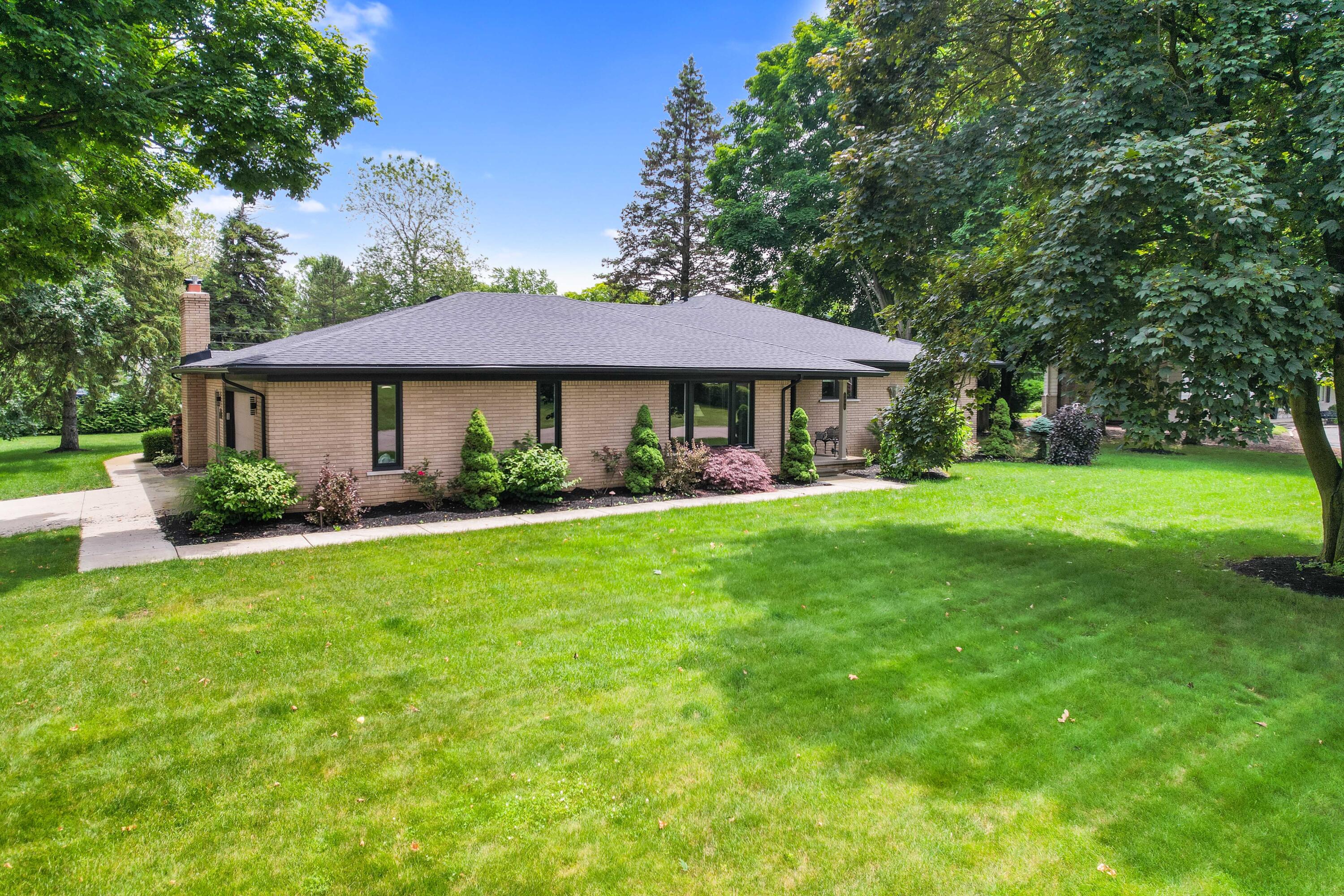 6898 Vernmoor Drive Drive