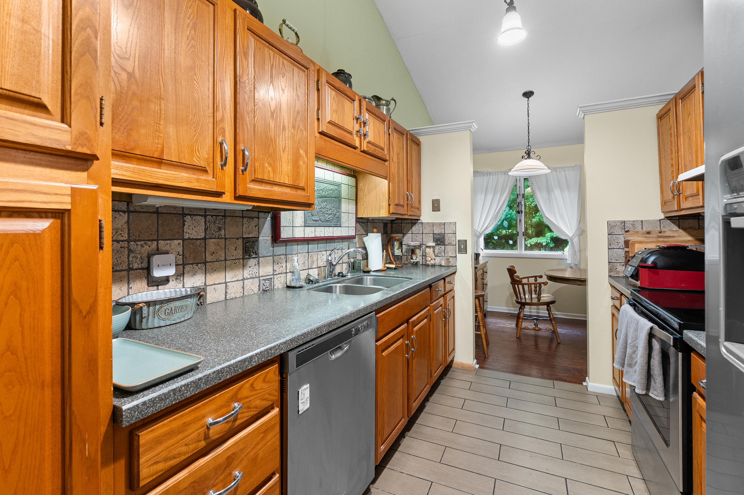 6585 San Gabriel Drive