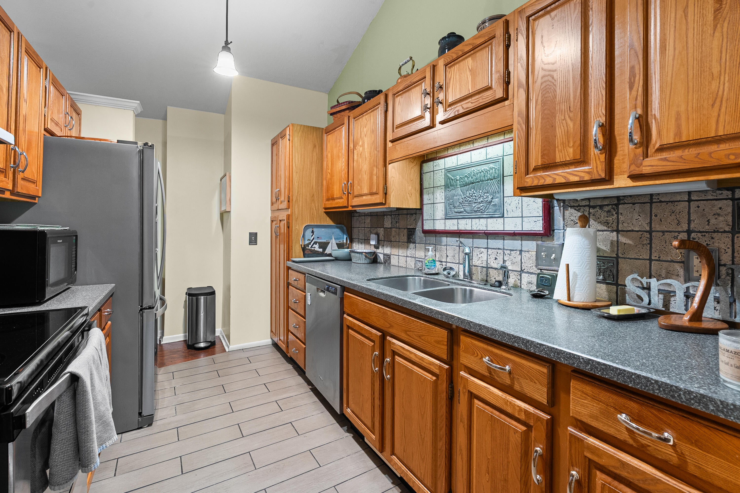 6585 San Gabriel Drive